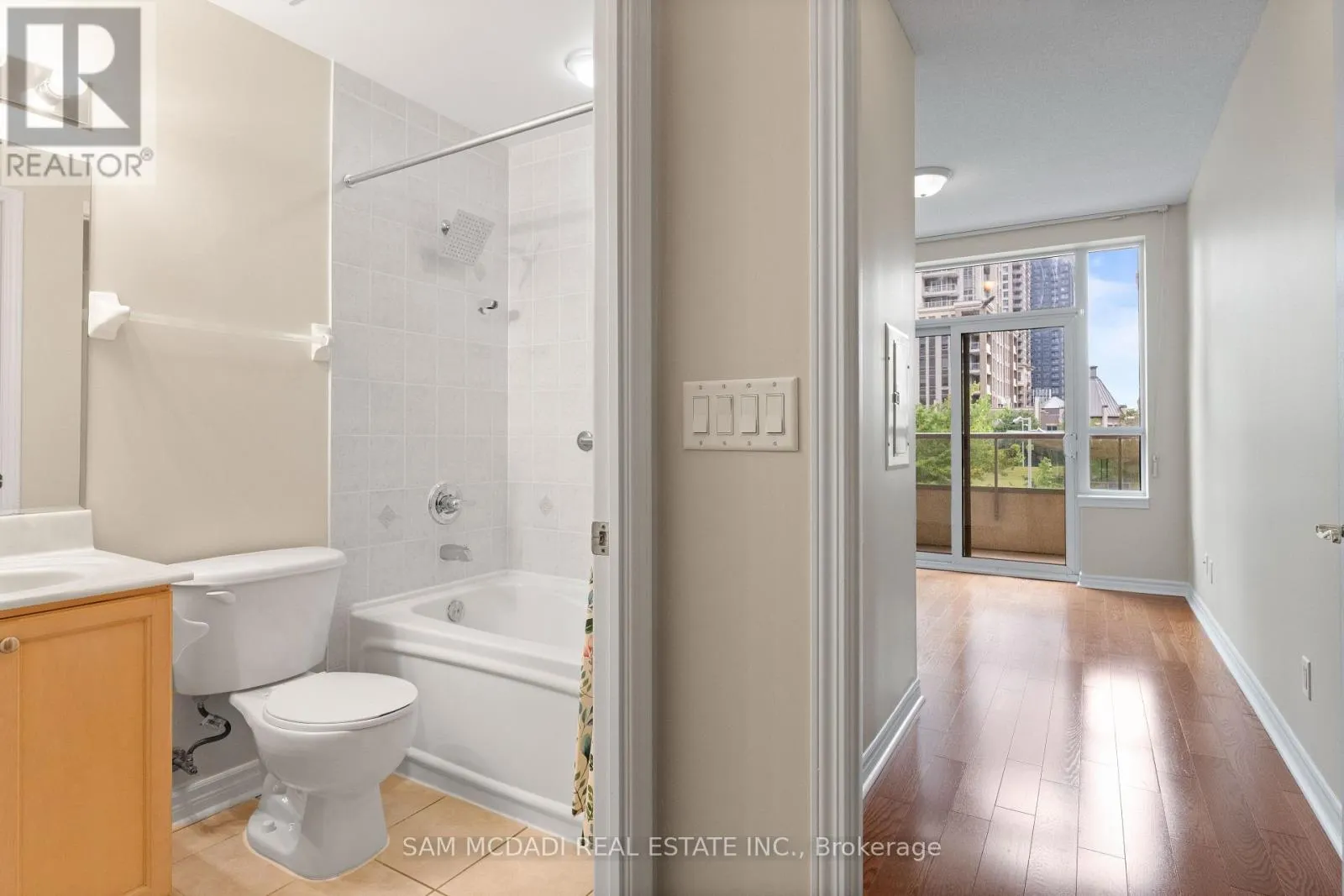 211 - 350 PRINCESS ROYAL DRIVE
