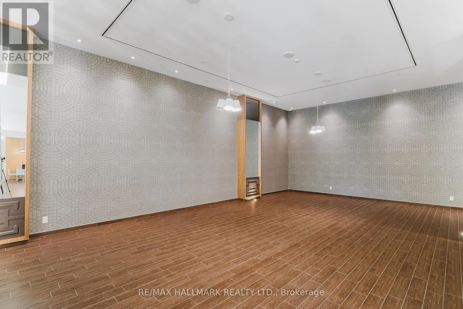 1609 - 36 PARK LAWN ROAD