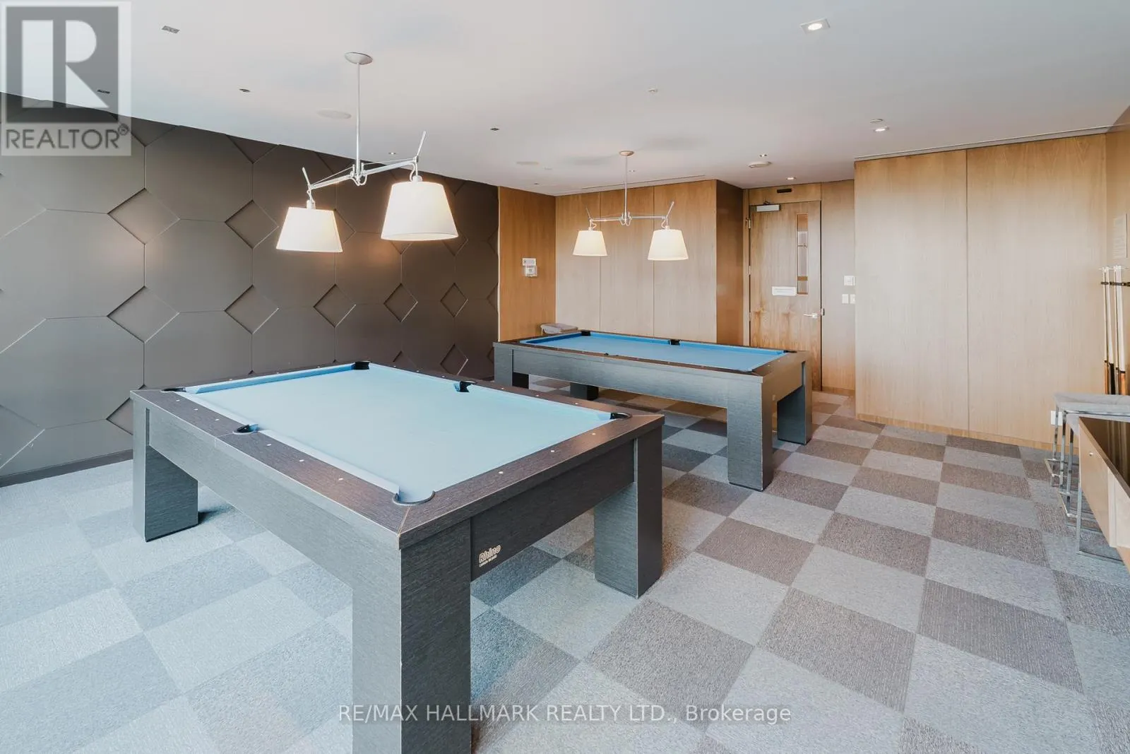 1609 - 36 PARK LAWN ROAD