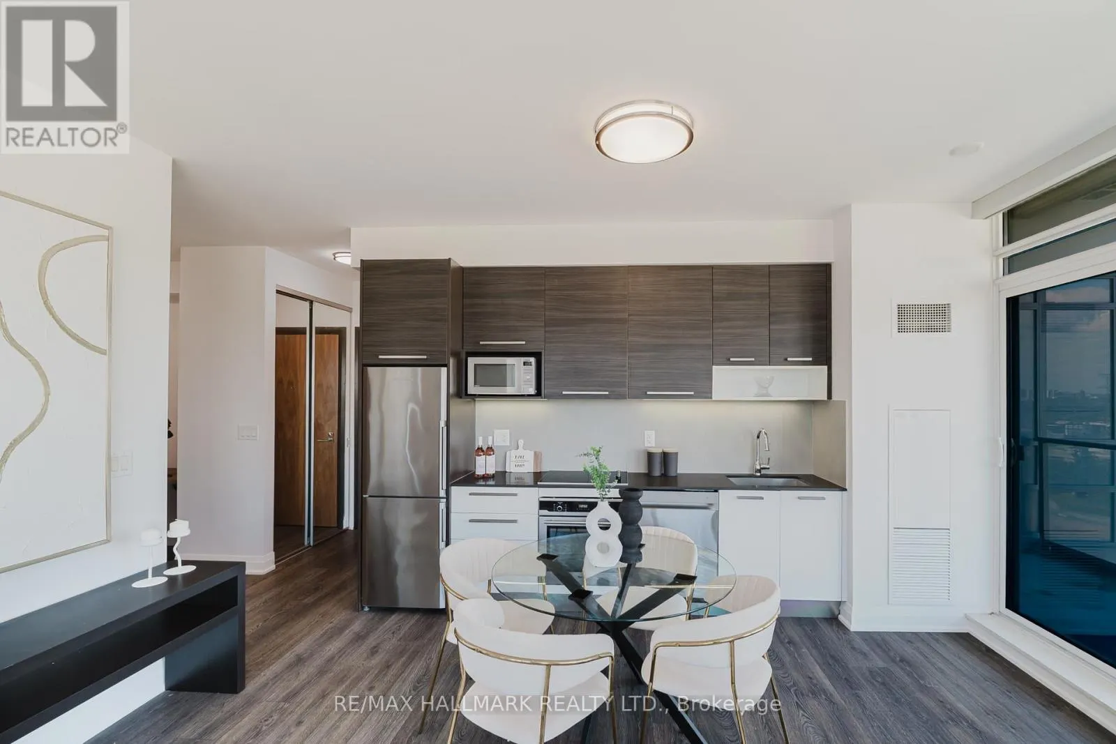 1609 - 36 PARK LAWN ROAD