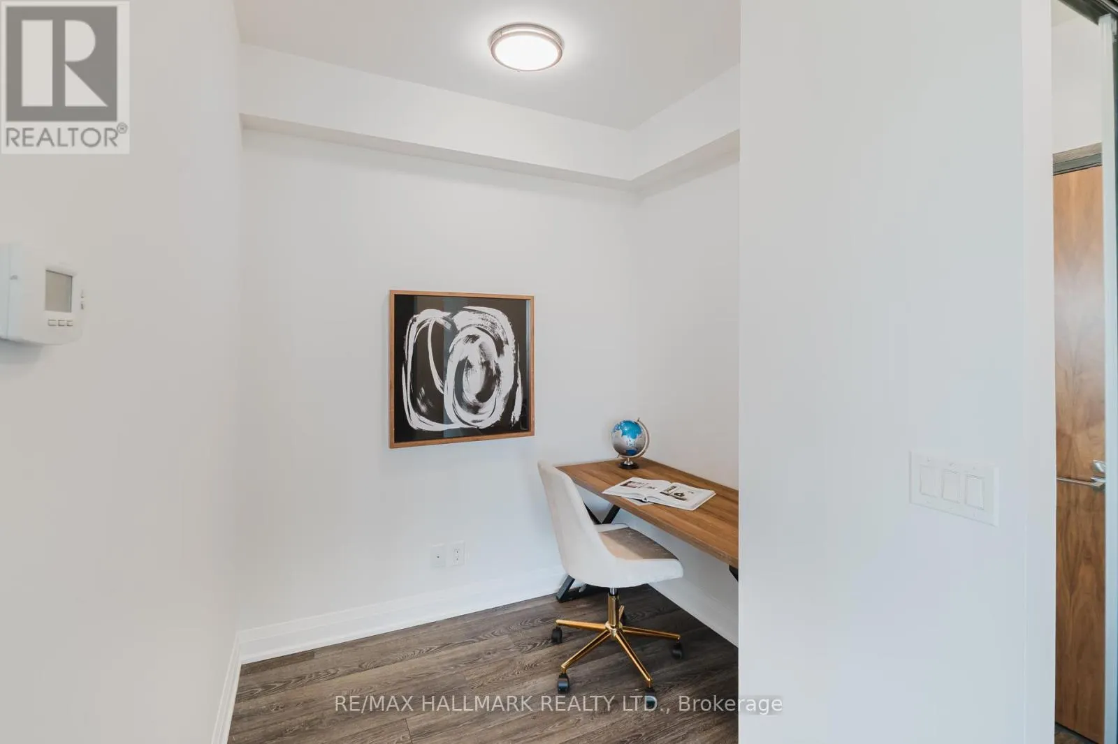1609 - 36 PARK LAWN ROAD