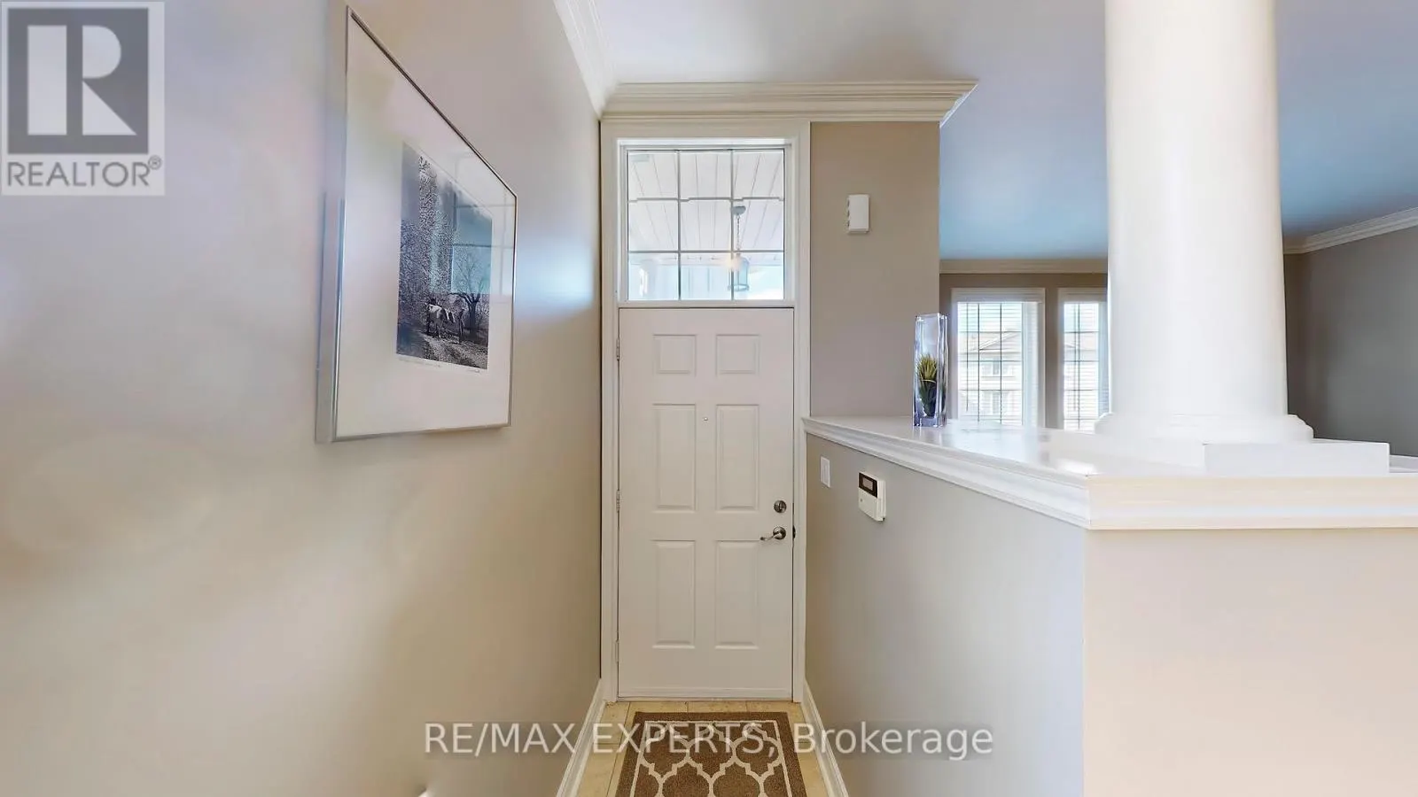 110 ROLLING HILLS LANE W