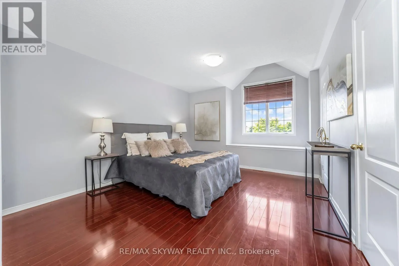 13 OZNER COURT