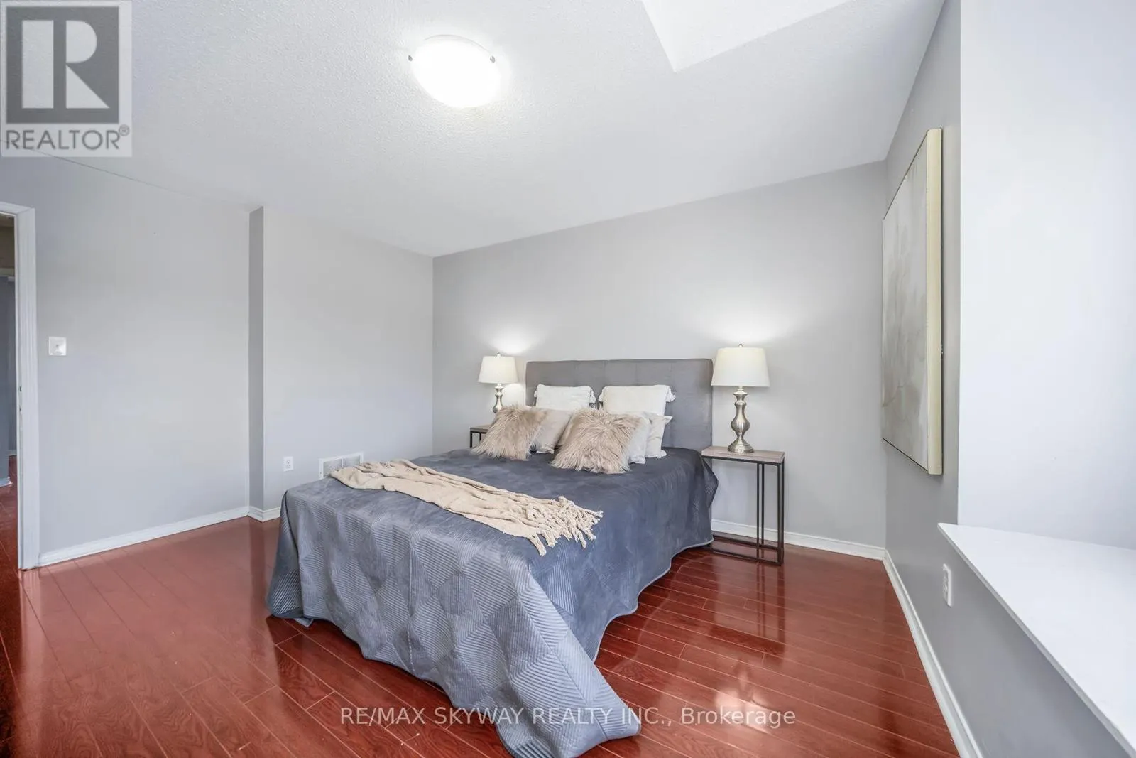 13 OZNER COURT
