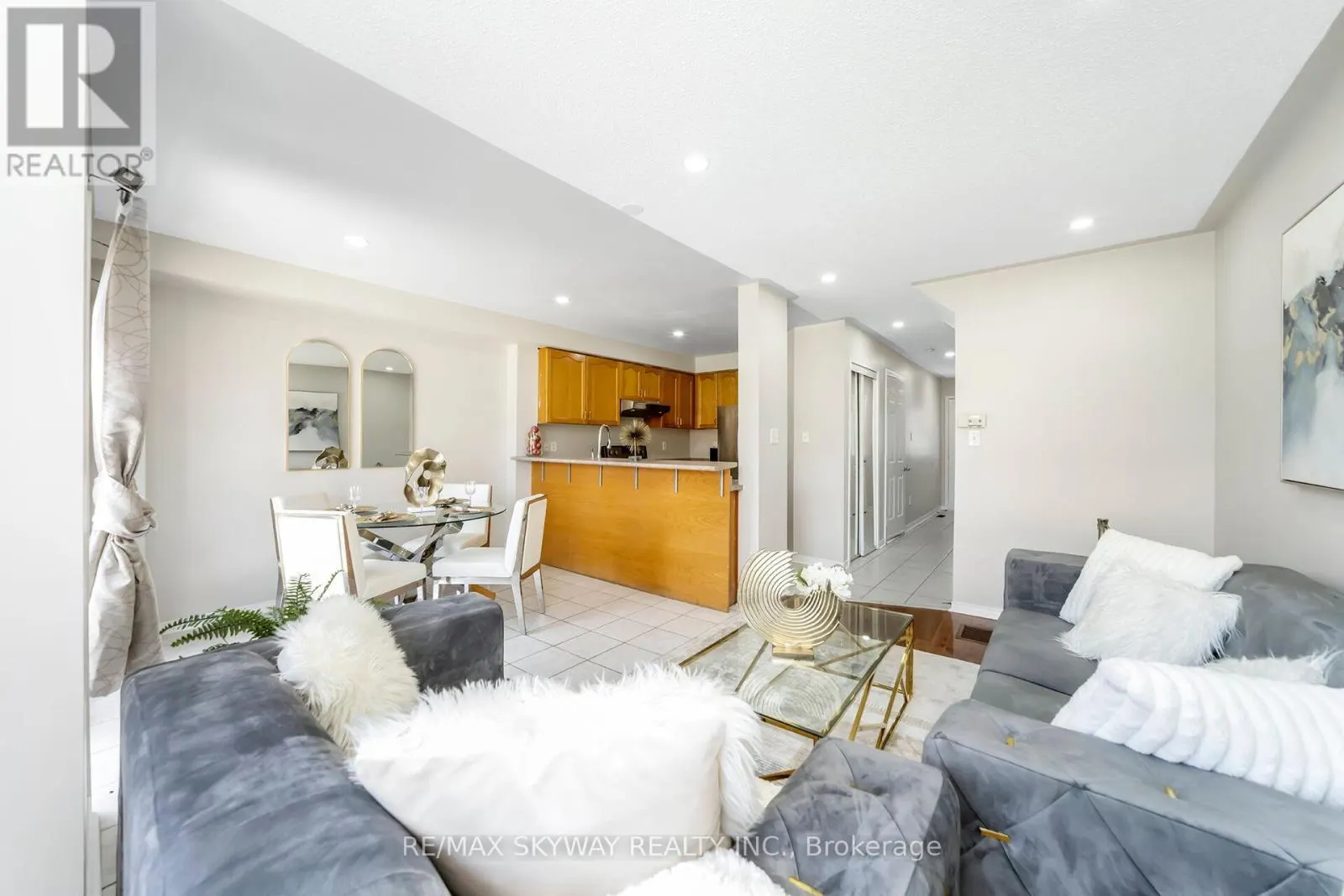 13 OZNER COURT