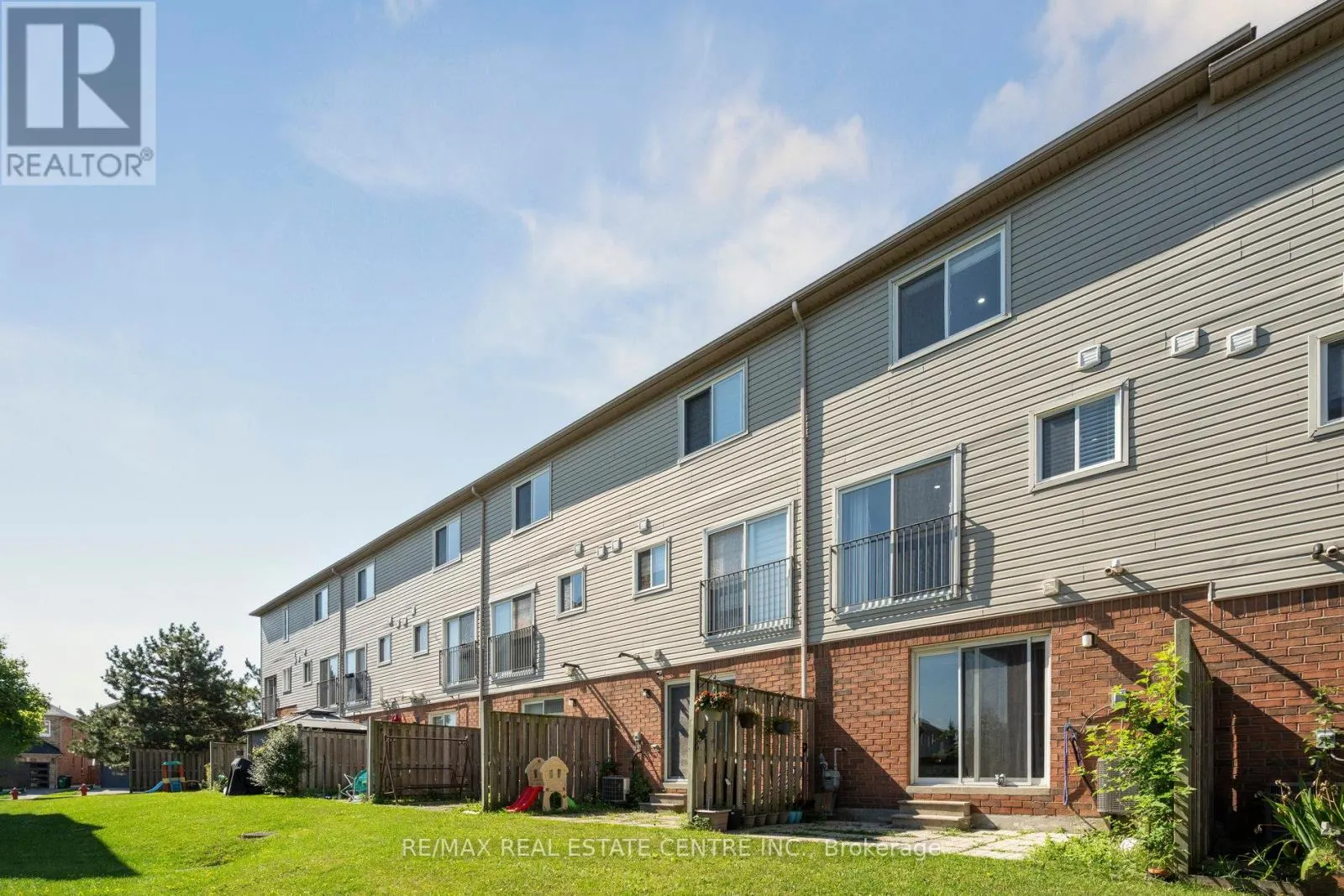 77 - 4950 ALBINA WAY