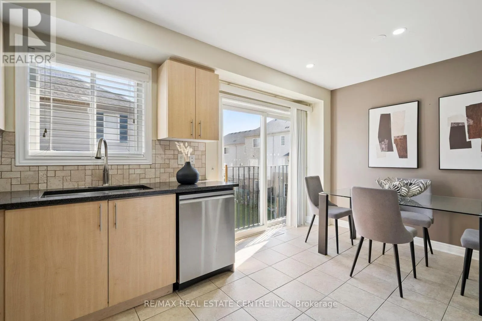 77 - 4950 ALBINA WAY