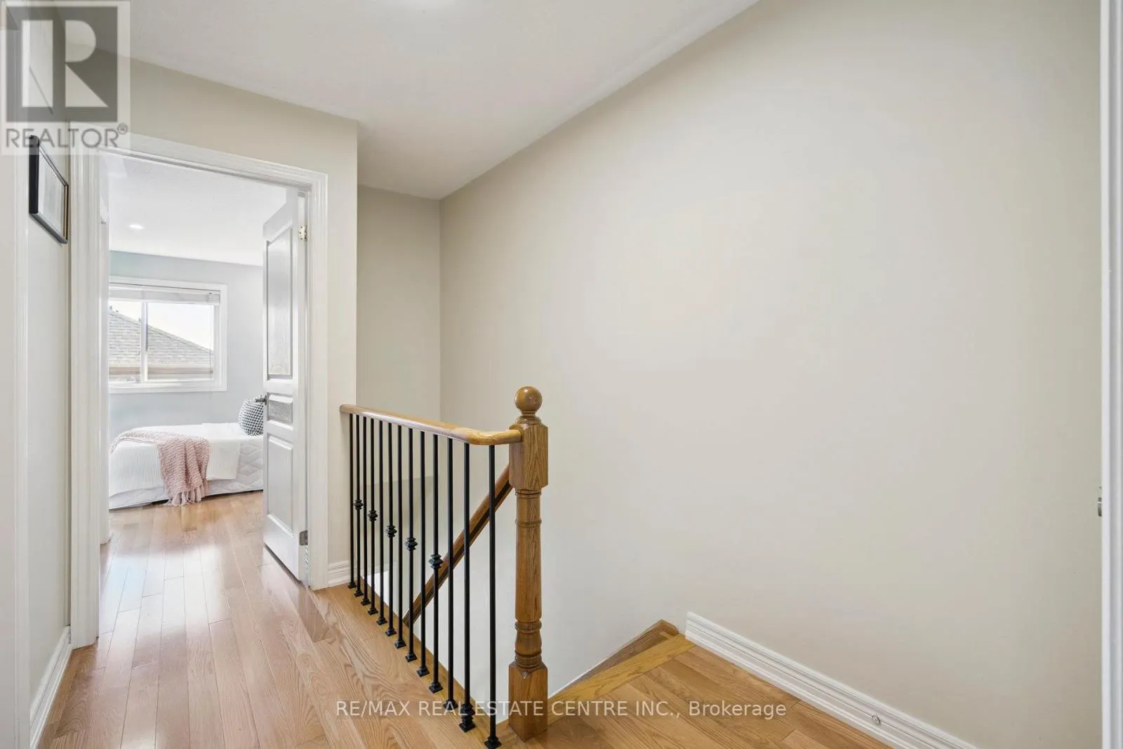 77 - 4950 ALBINA WAY