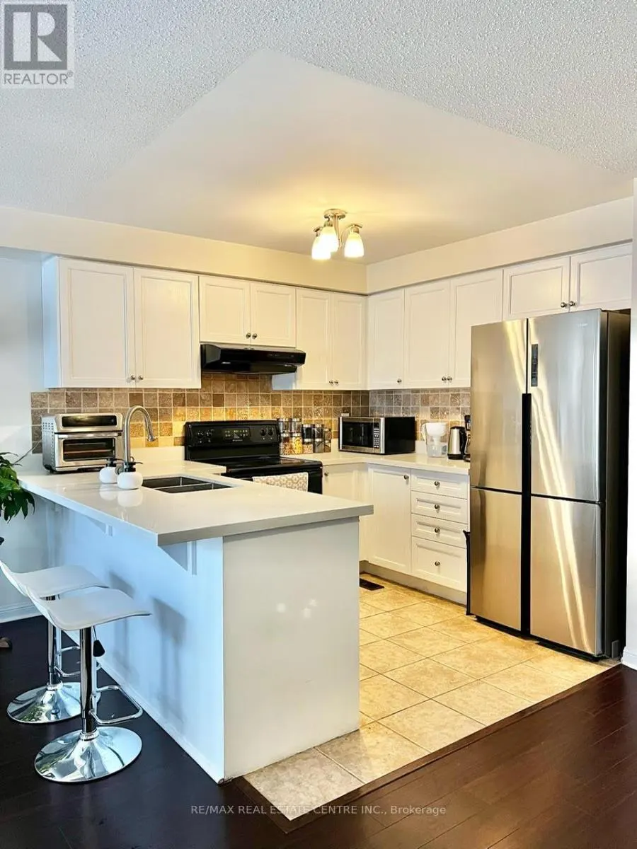 87 - 620 FERGUSON DRIVE
