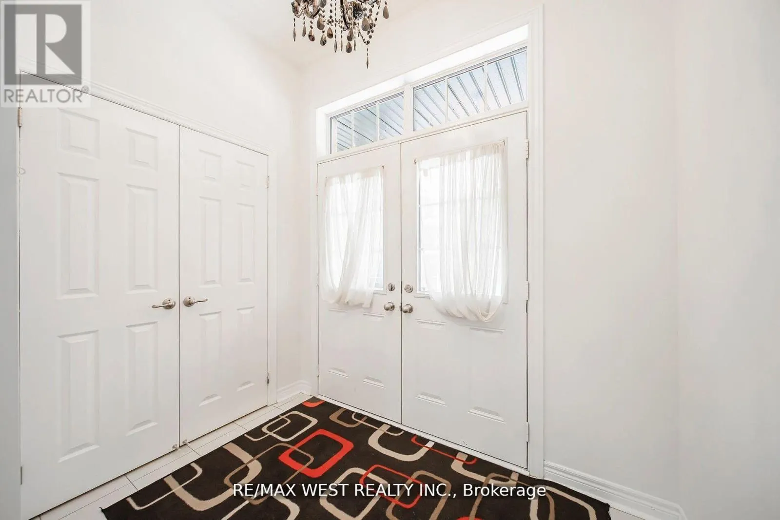 213 SARAH CLINE DRIVE