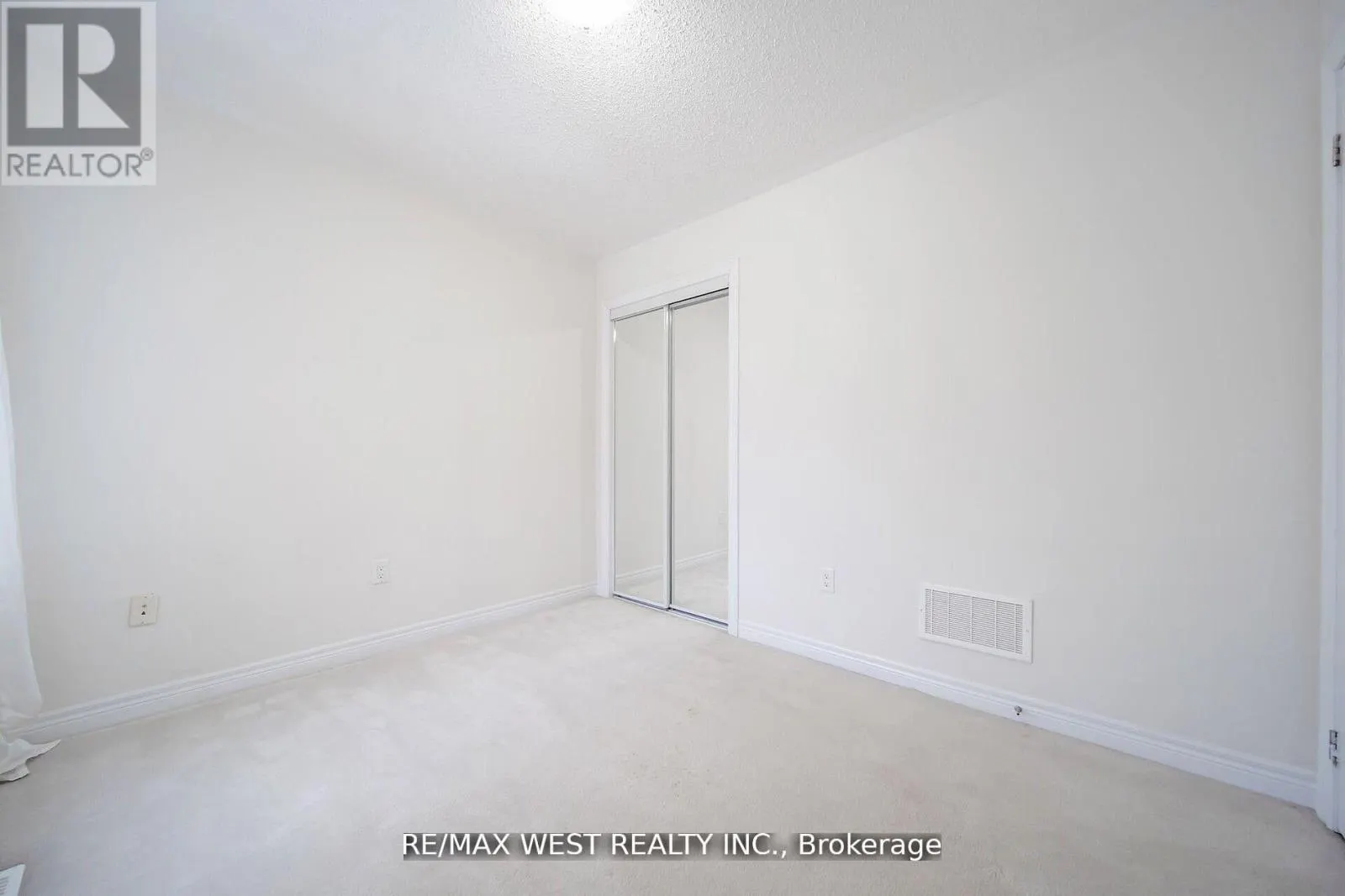 213 SARAH CLINE DRIVE