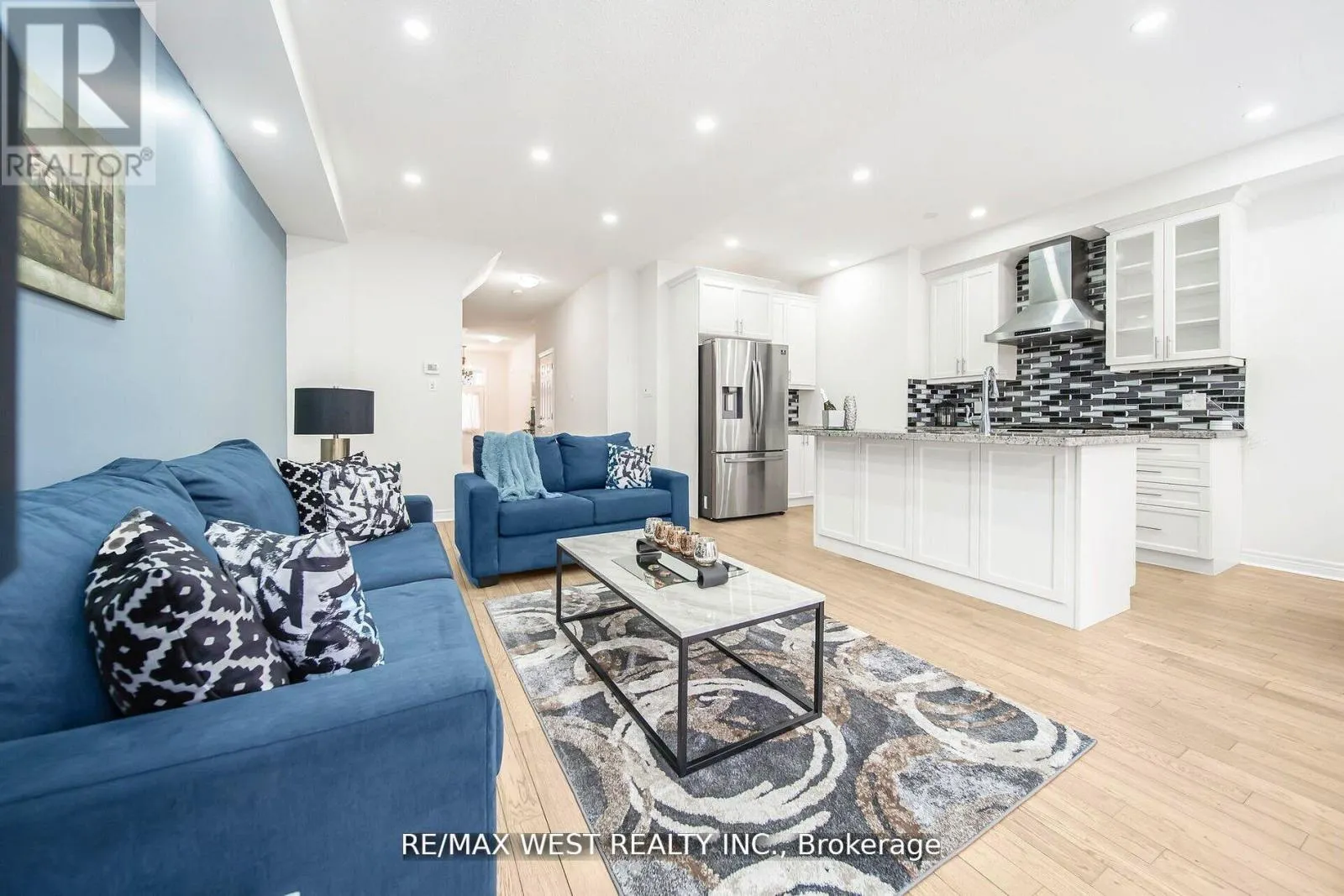 213 SARAH CLINE DRIVE