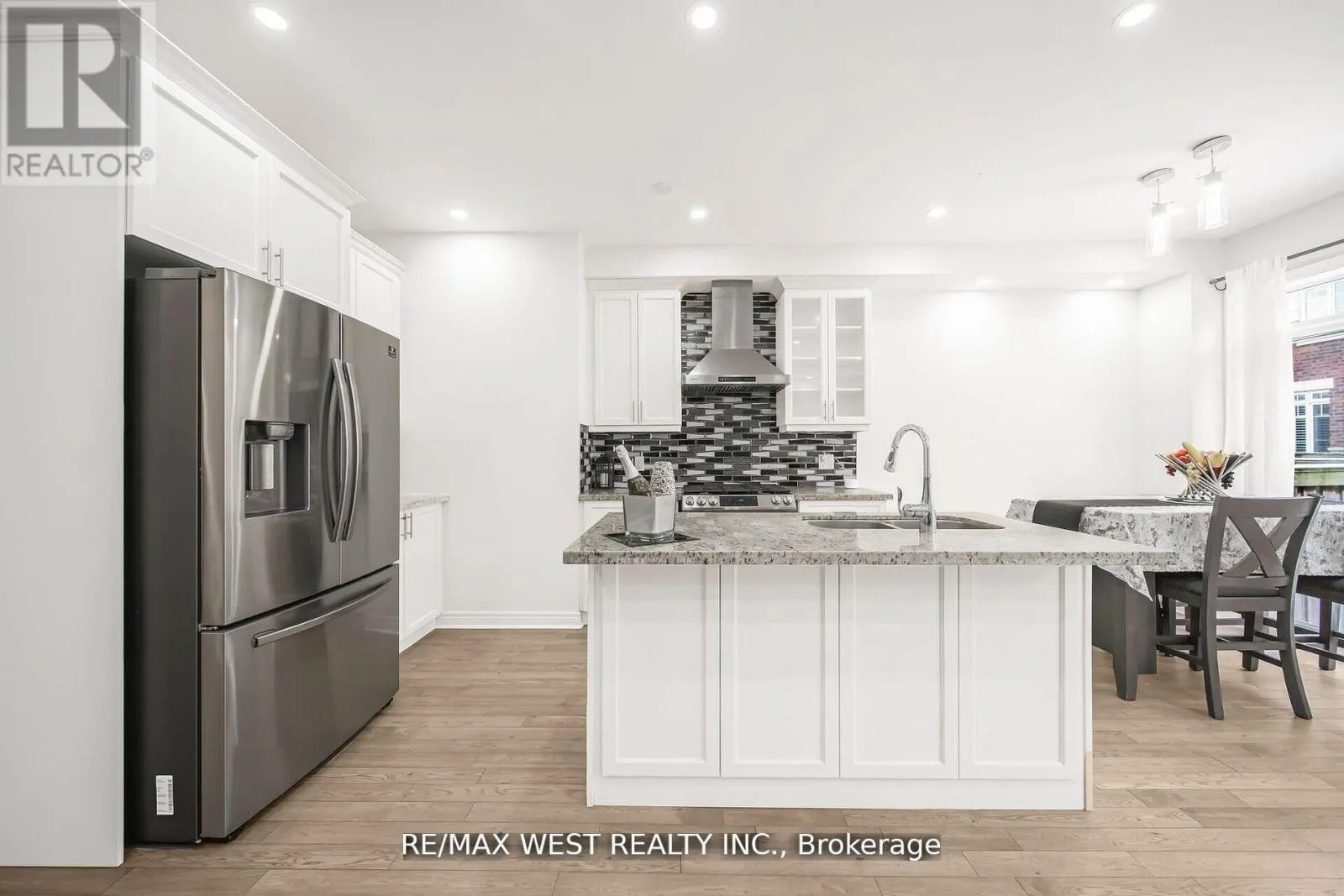 213 SARAH CLINE DRIVE