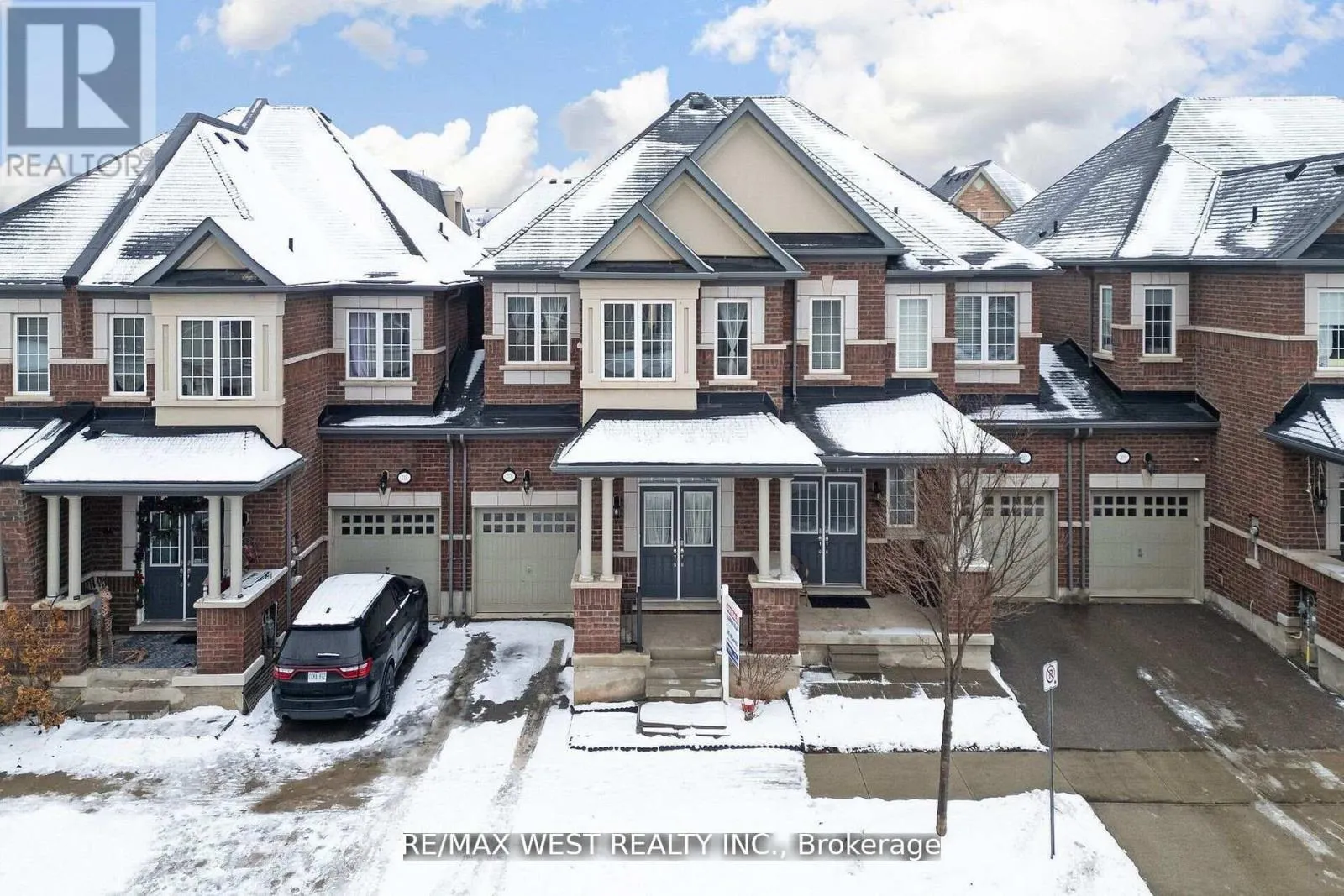 213 SARAH CLINE DRIVE