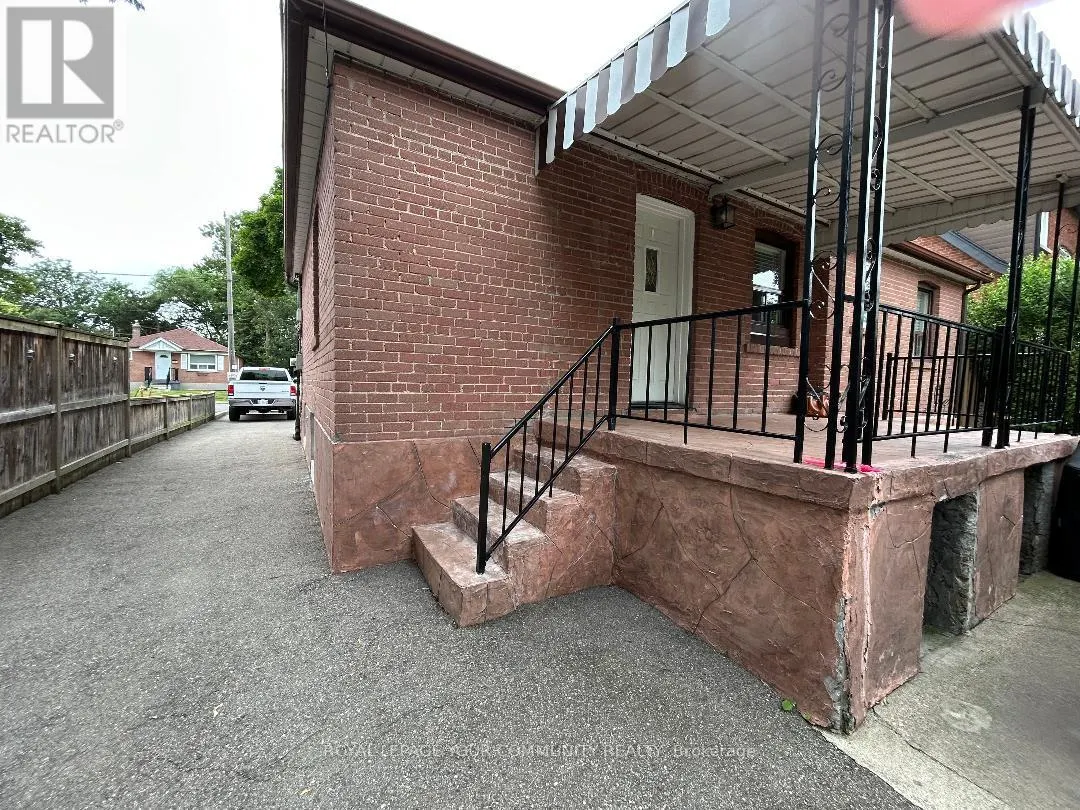 BASEMENT - 49 LOCKERBIE AVENUE