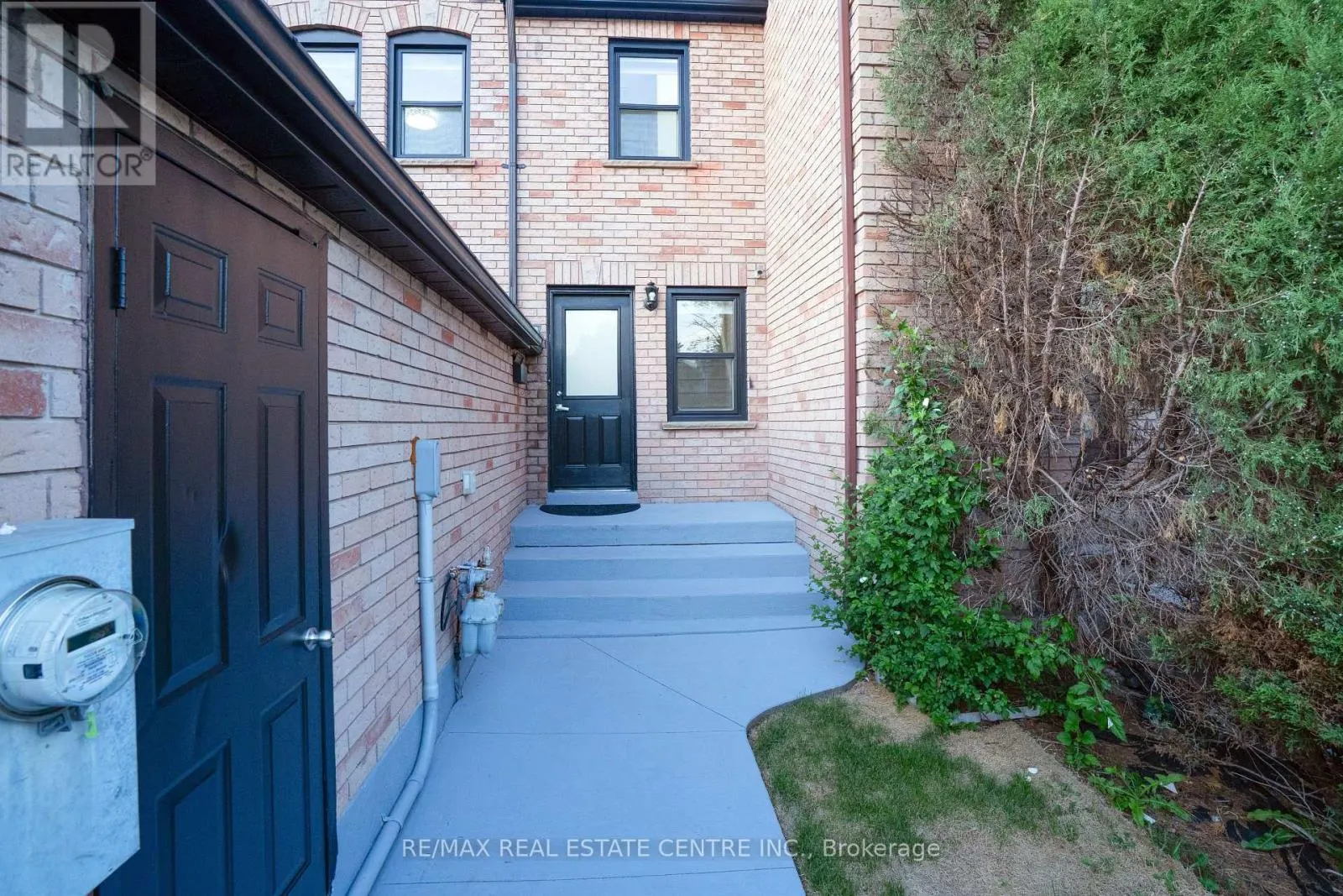 59 CUTTERS CRESCENT