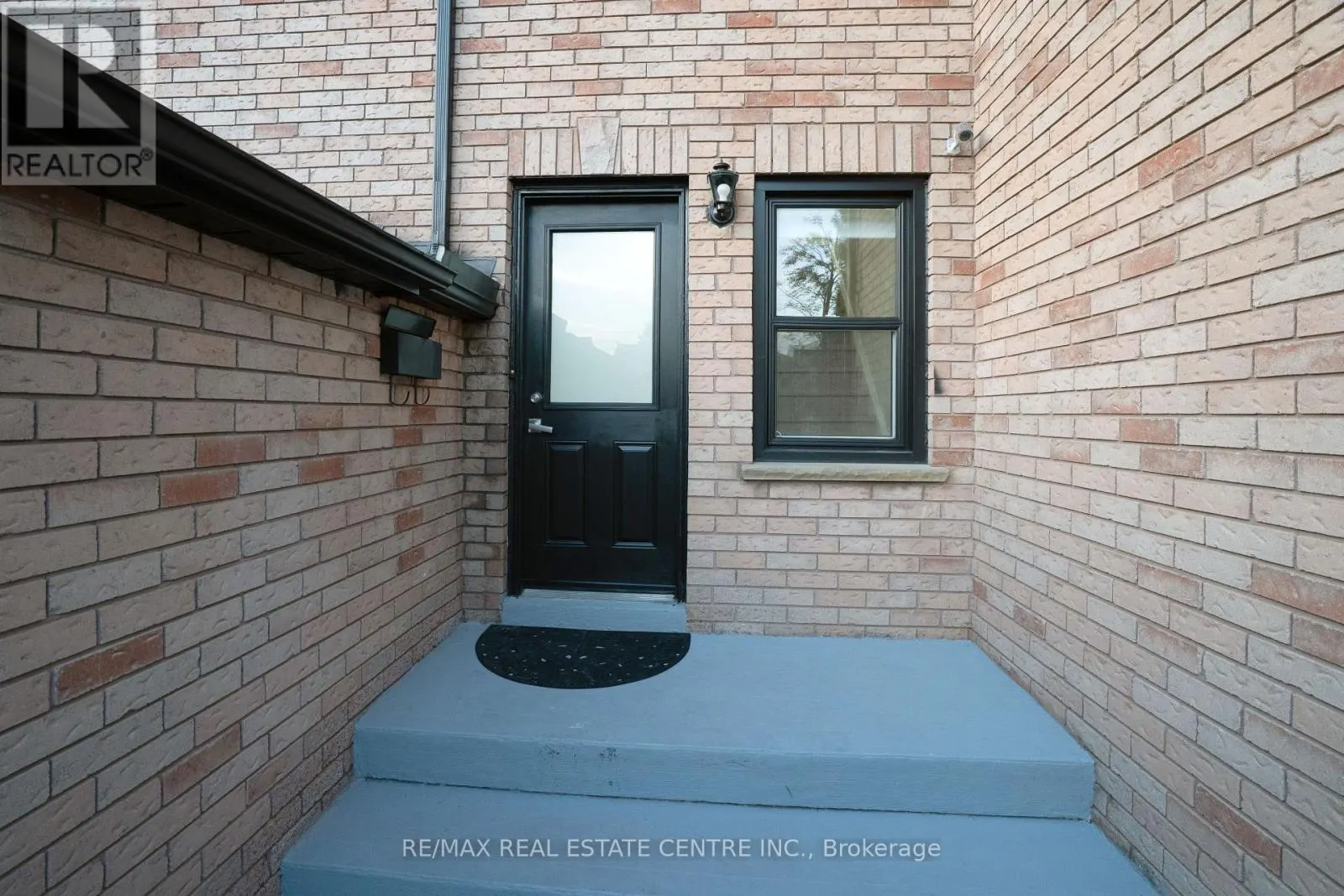 59 CUTTERS CRESCENT
