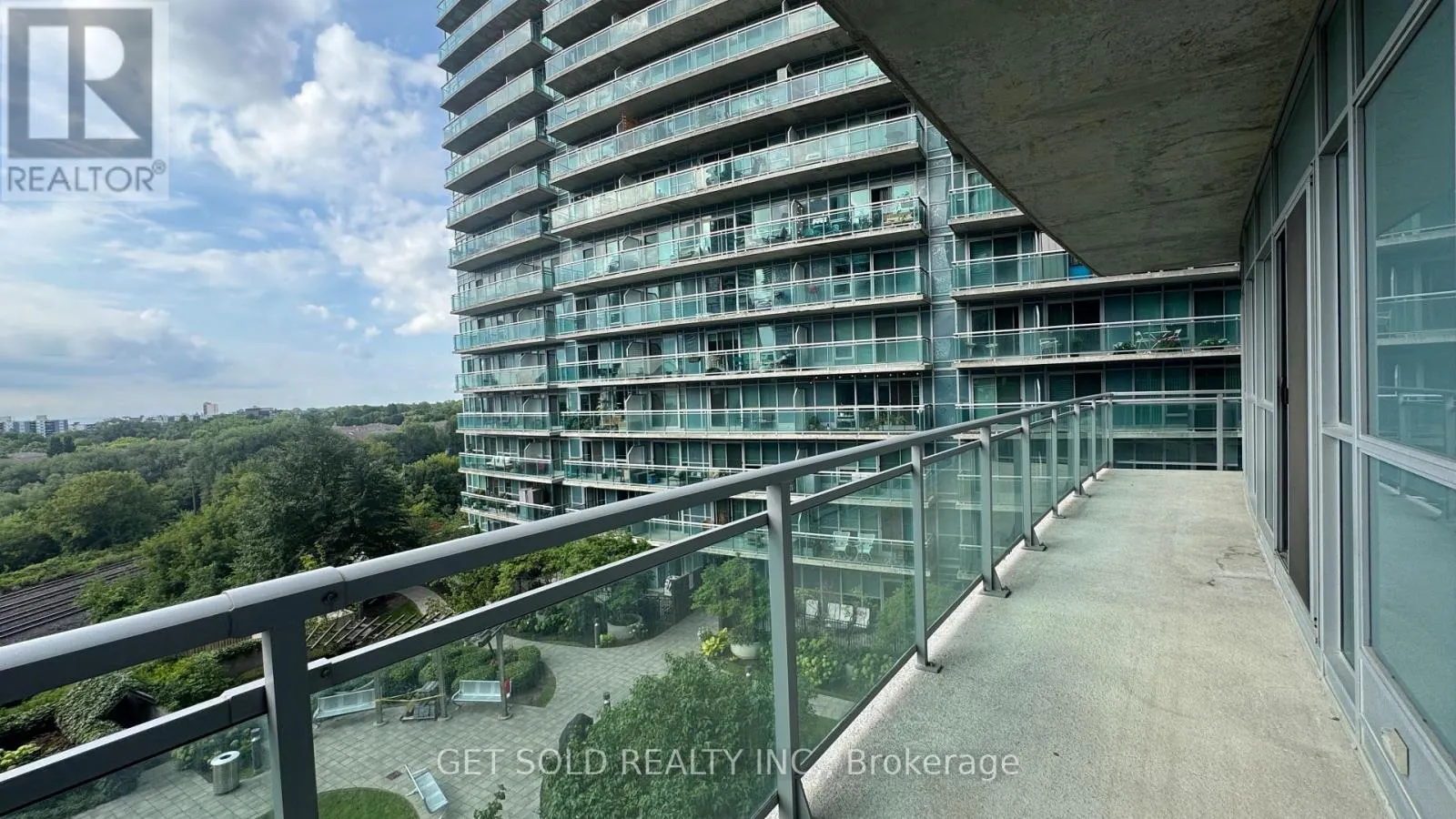 730 - 165 LEGION ROAD N