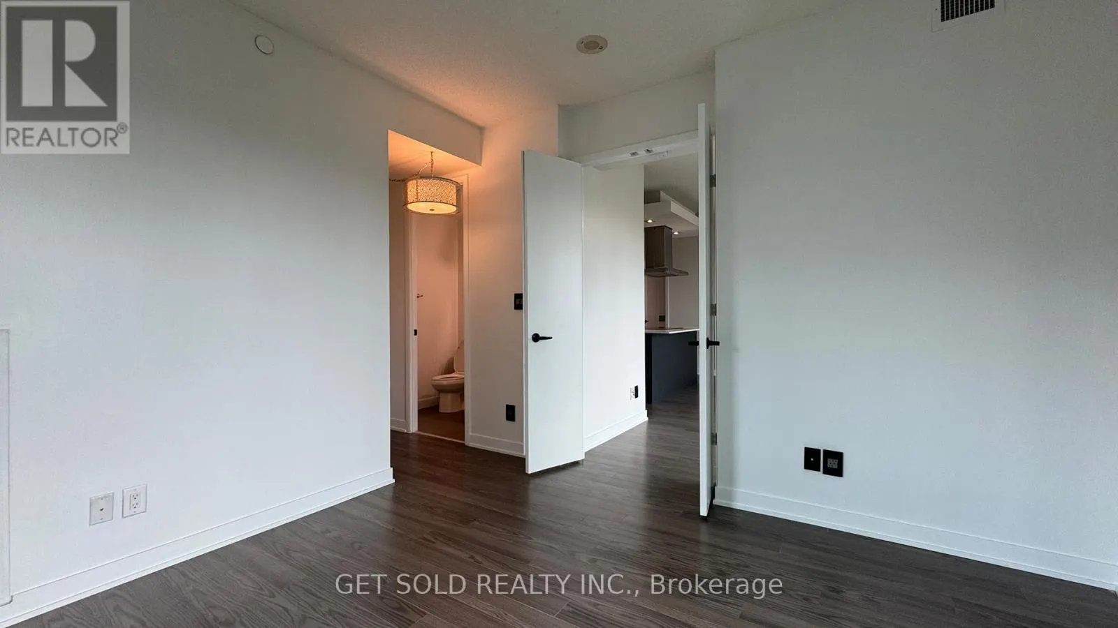 730 - 165 LEGION ROAD N