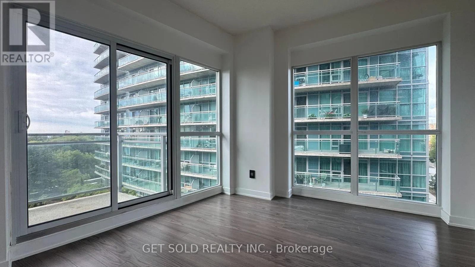 730 - 165 LEGION ROAD N