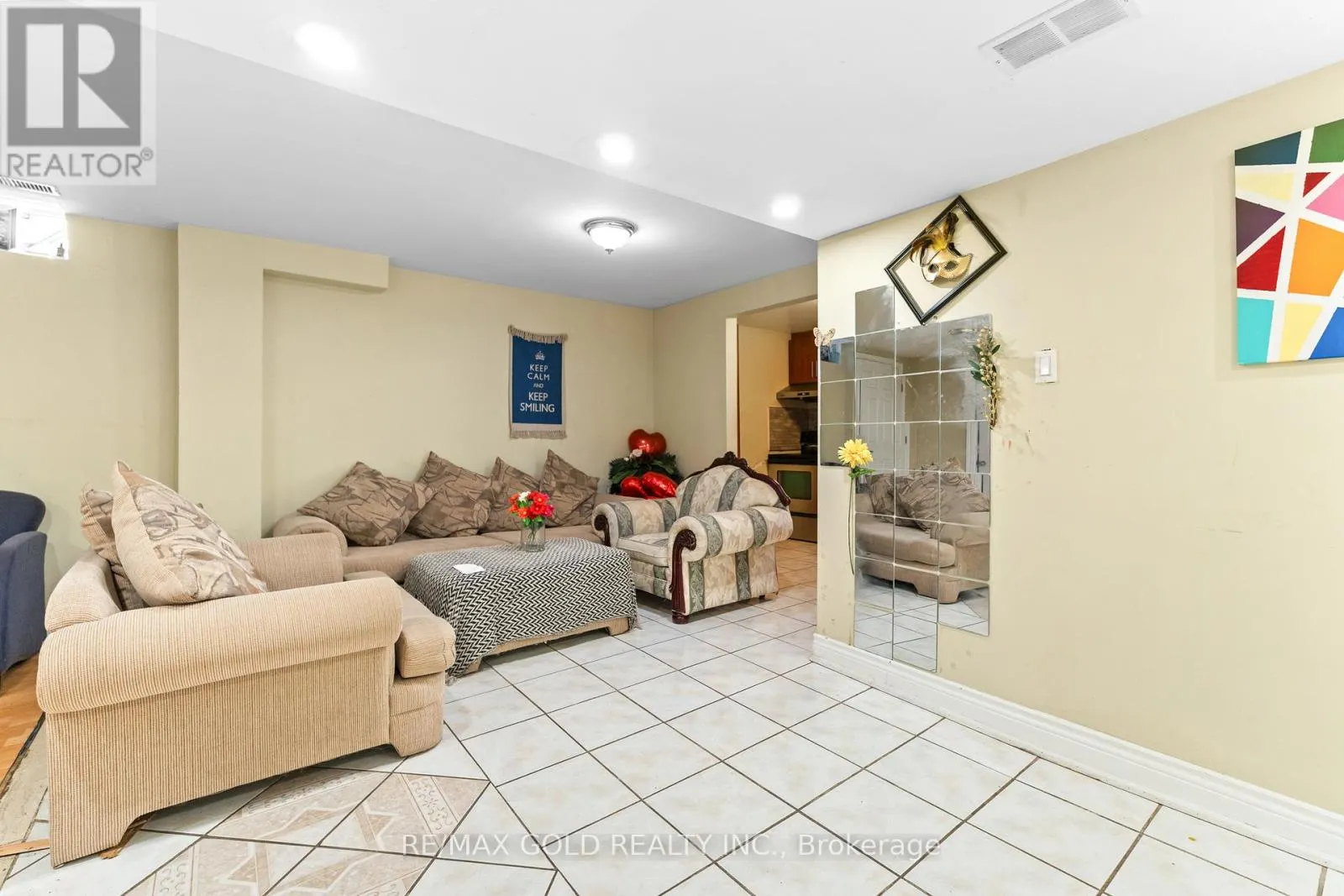 25 CASTLE MOUNTAIN DRIVE