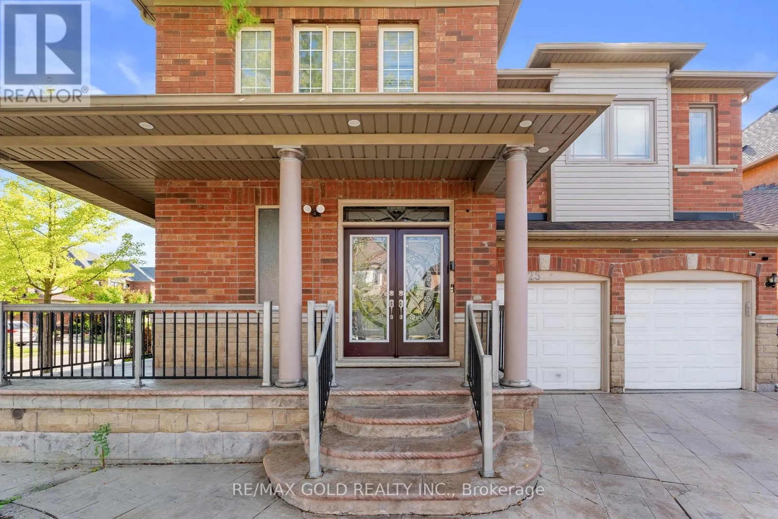 25 CASTLE MOUNTAIN DRIVE