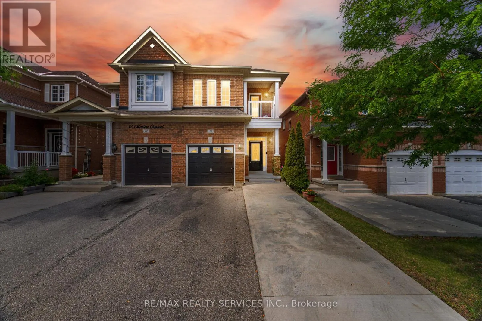 10 MARTREE CRESCENT