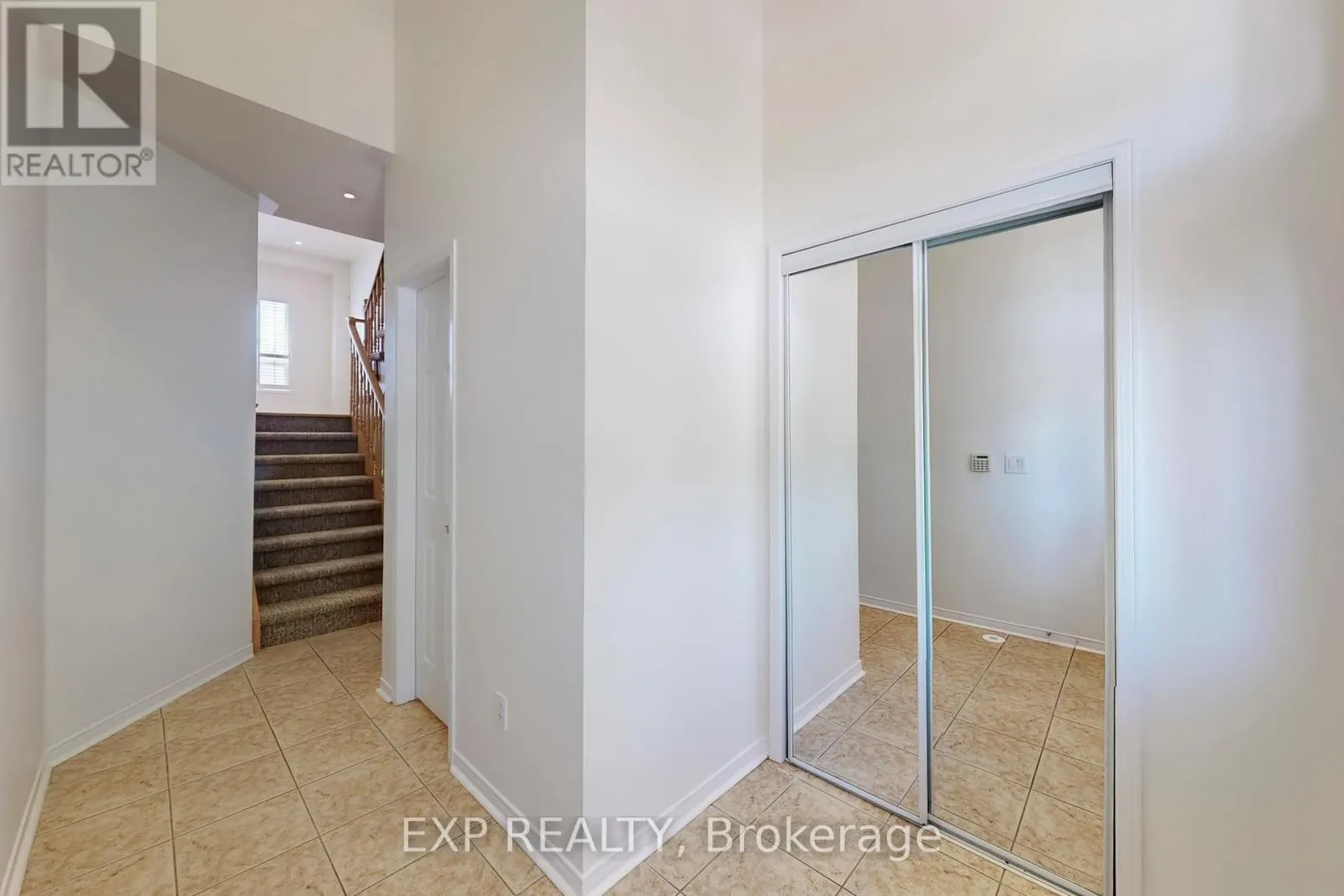 6630 OPERA GLASS CRESCENT