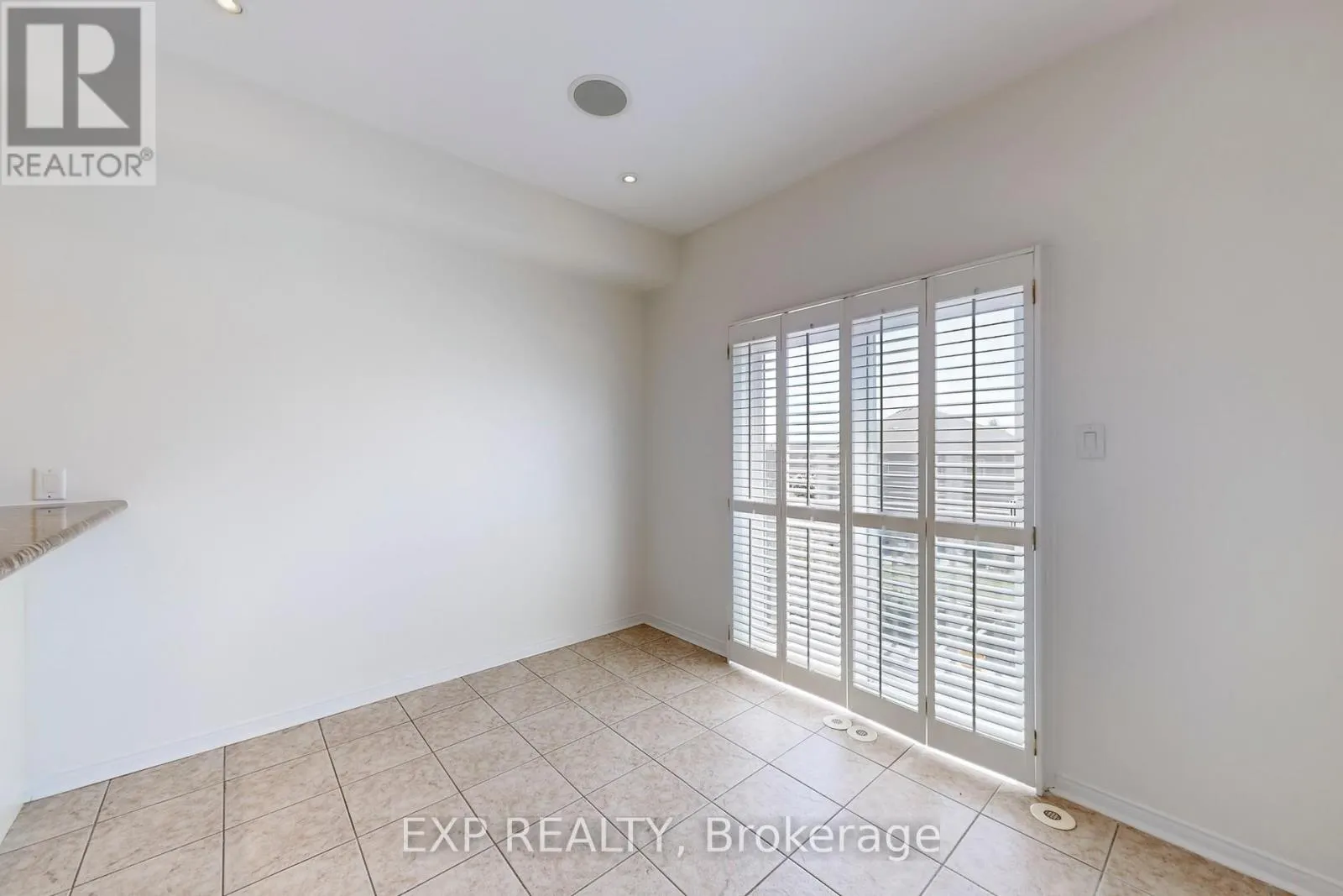 6630 OPERA GLASS CRESCENT