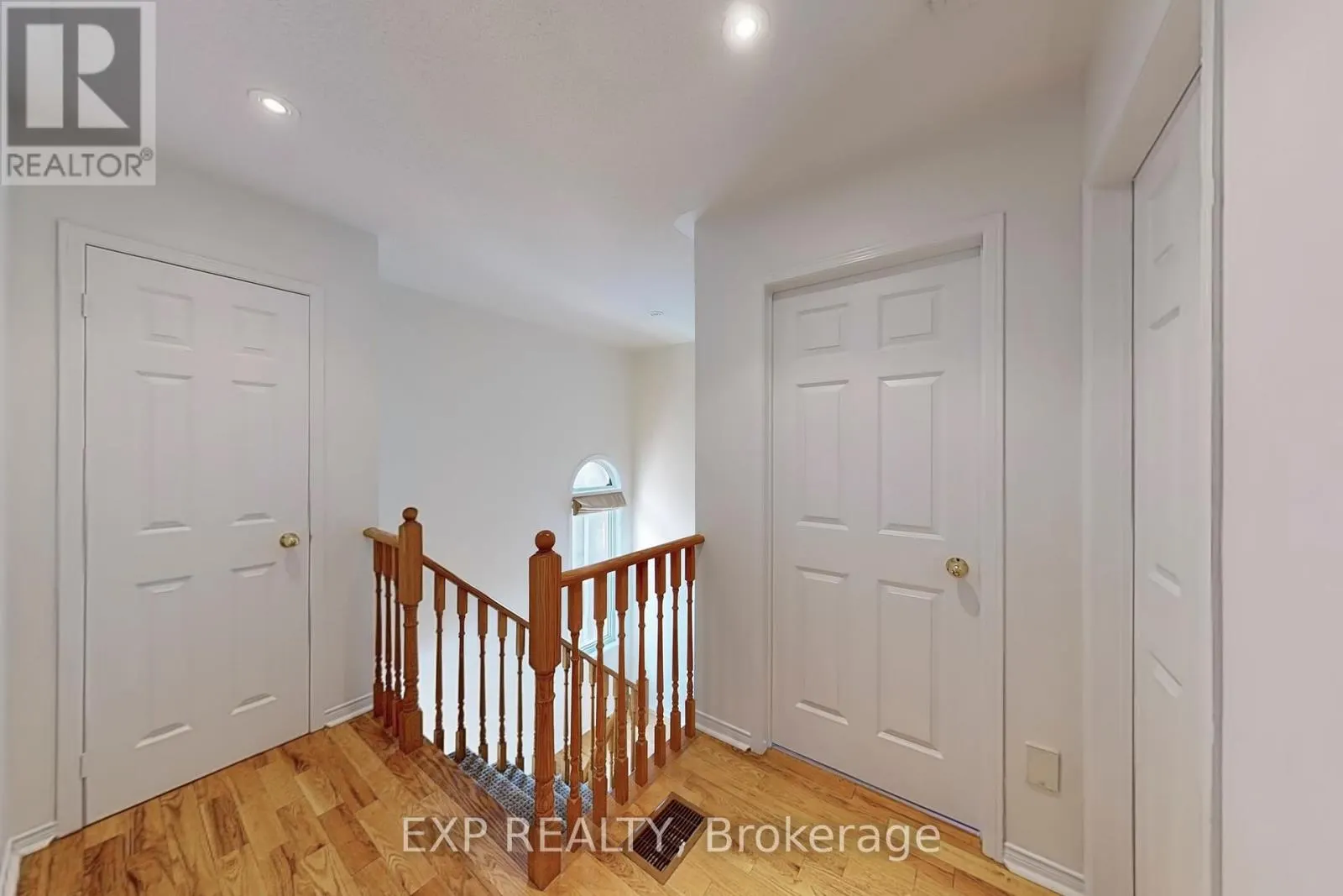 6630 OPERA GLASS CRESCENT