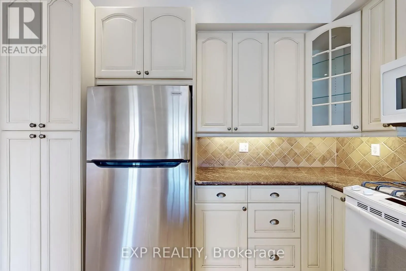 6630 OPERA GLASS CRESCENT