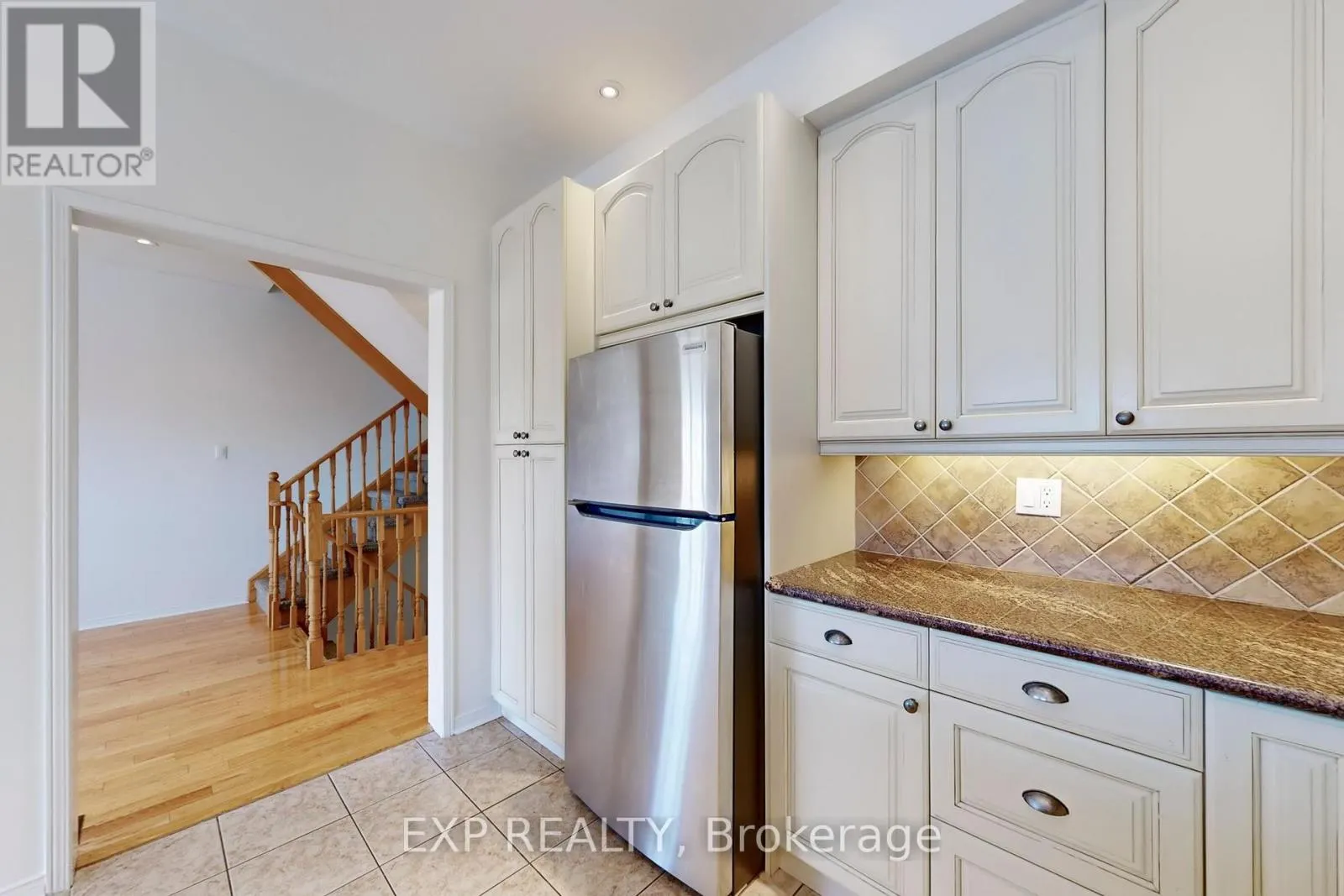 6630 OPERA GLASS CRESCENT