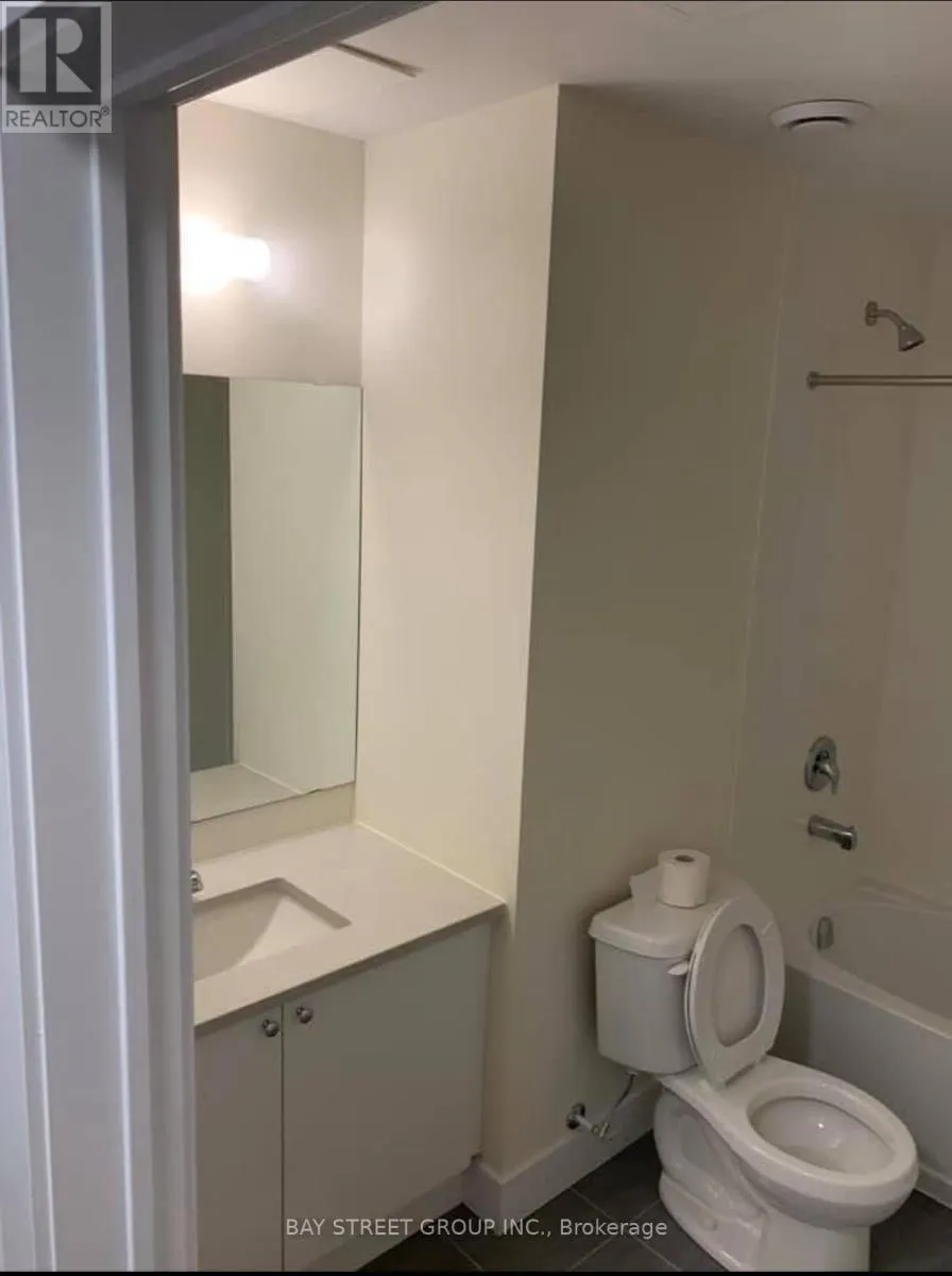 13 - 630 ROGERS ROAD N