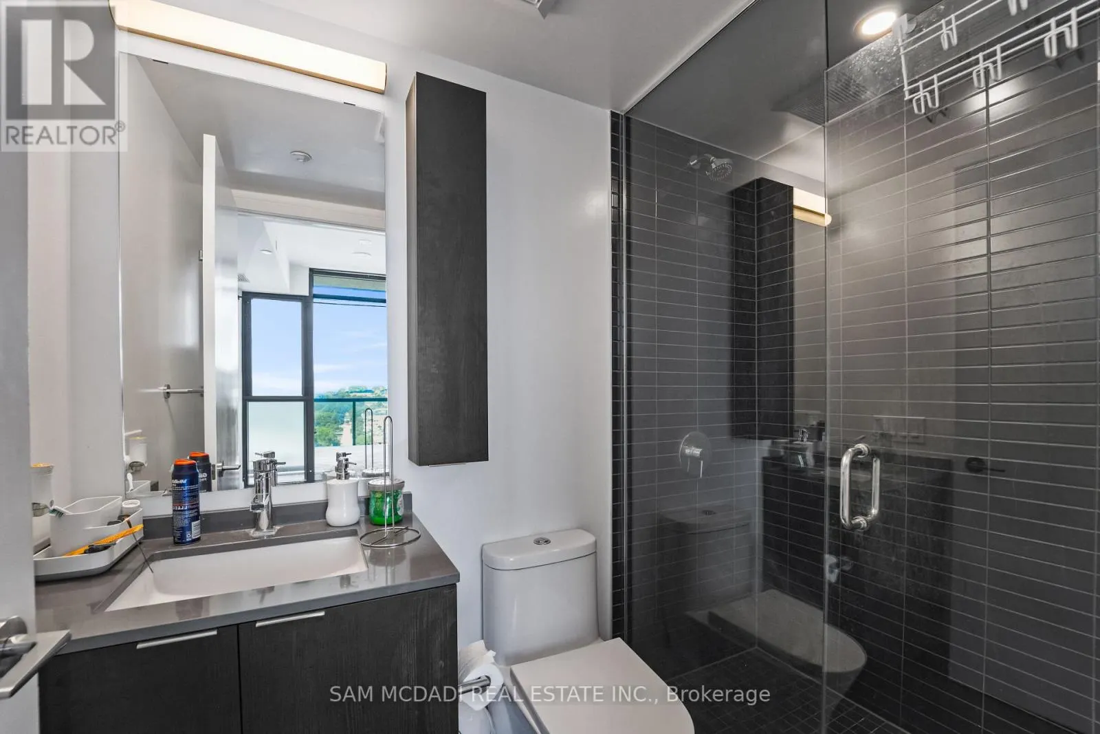 1513 - 86 DUNDAS STREET E