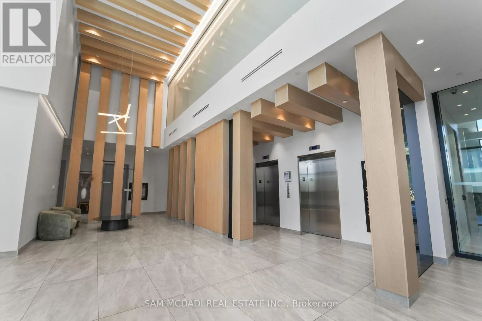 1513 - 86 DUNDAS STREET E