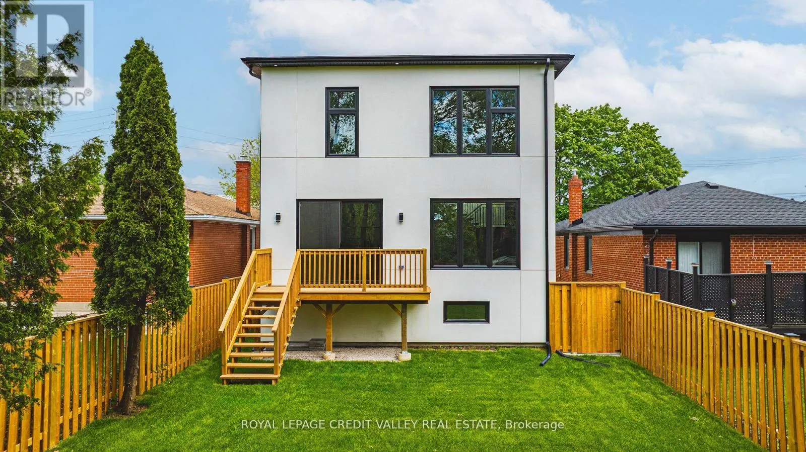 18 BELLMAN AVENUE