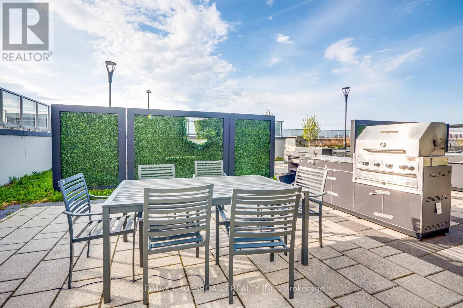 502 - 2093 FAIRVIEW STREET
