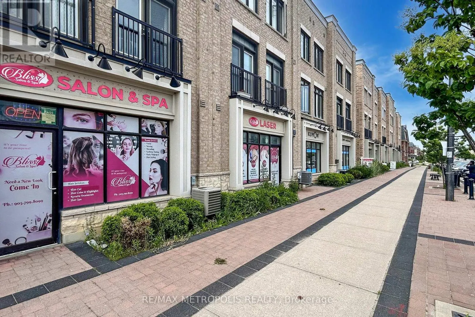 2 - 103 INSPIRE BOULEVARD