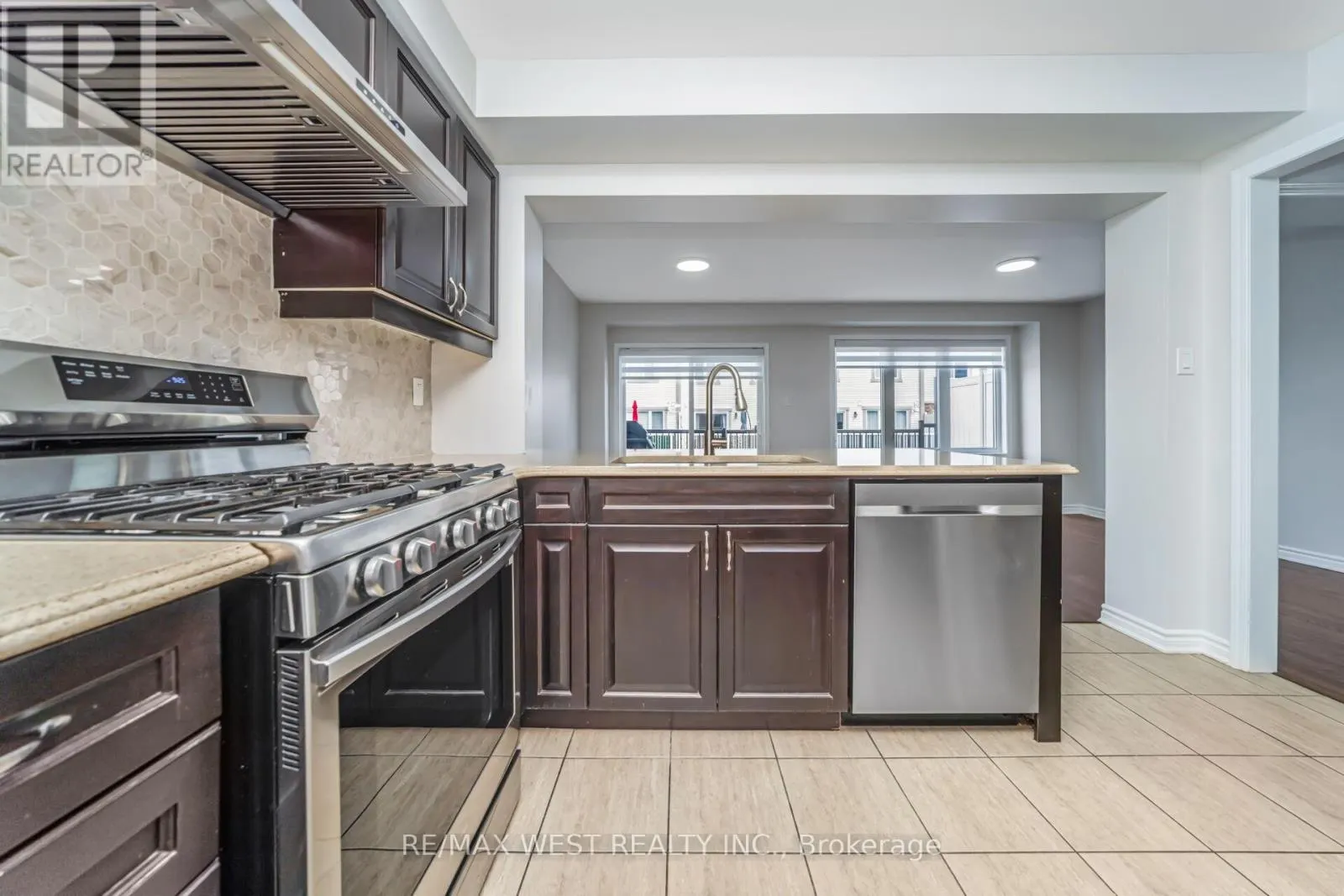 1636 LEBLANC COURT