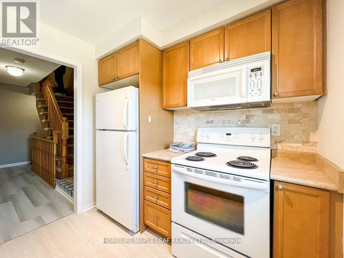 3159 STORNOWAY CIRCLE