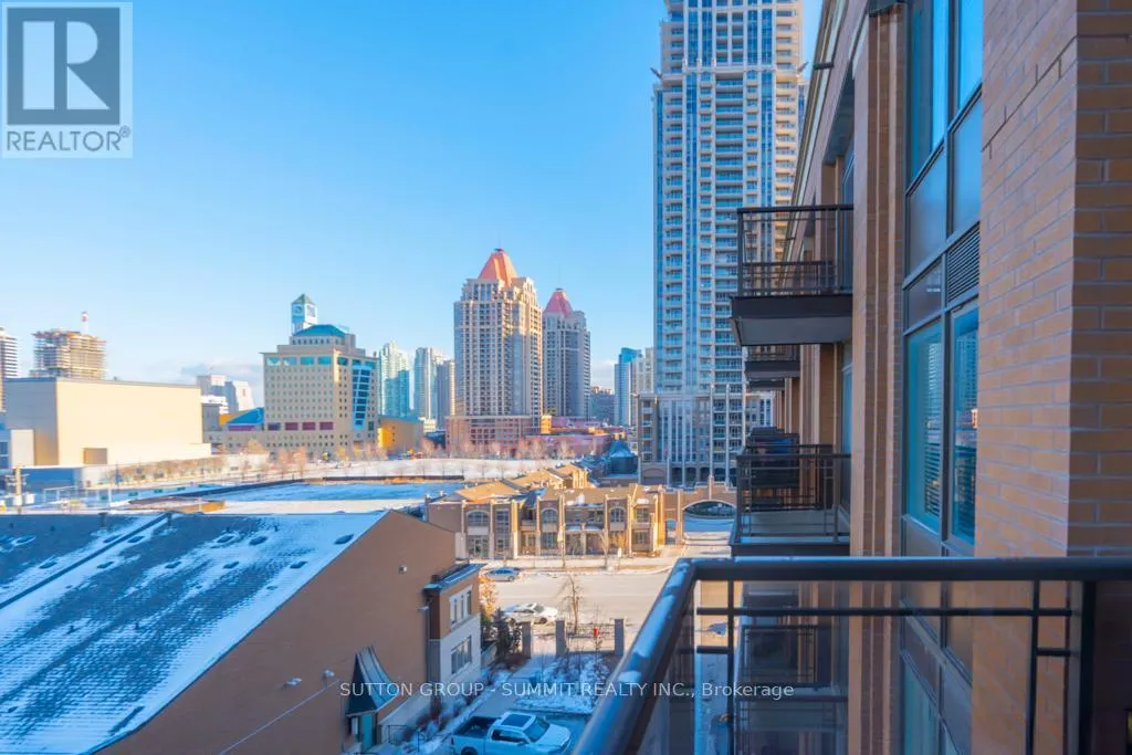 608 - 385 PRINCE OF WALES DRIVE