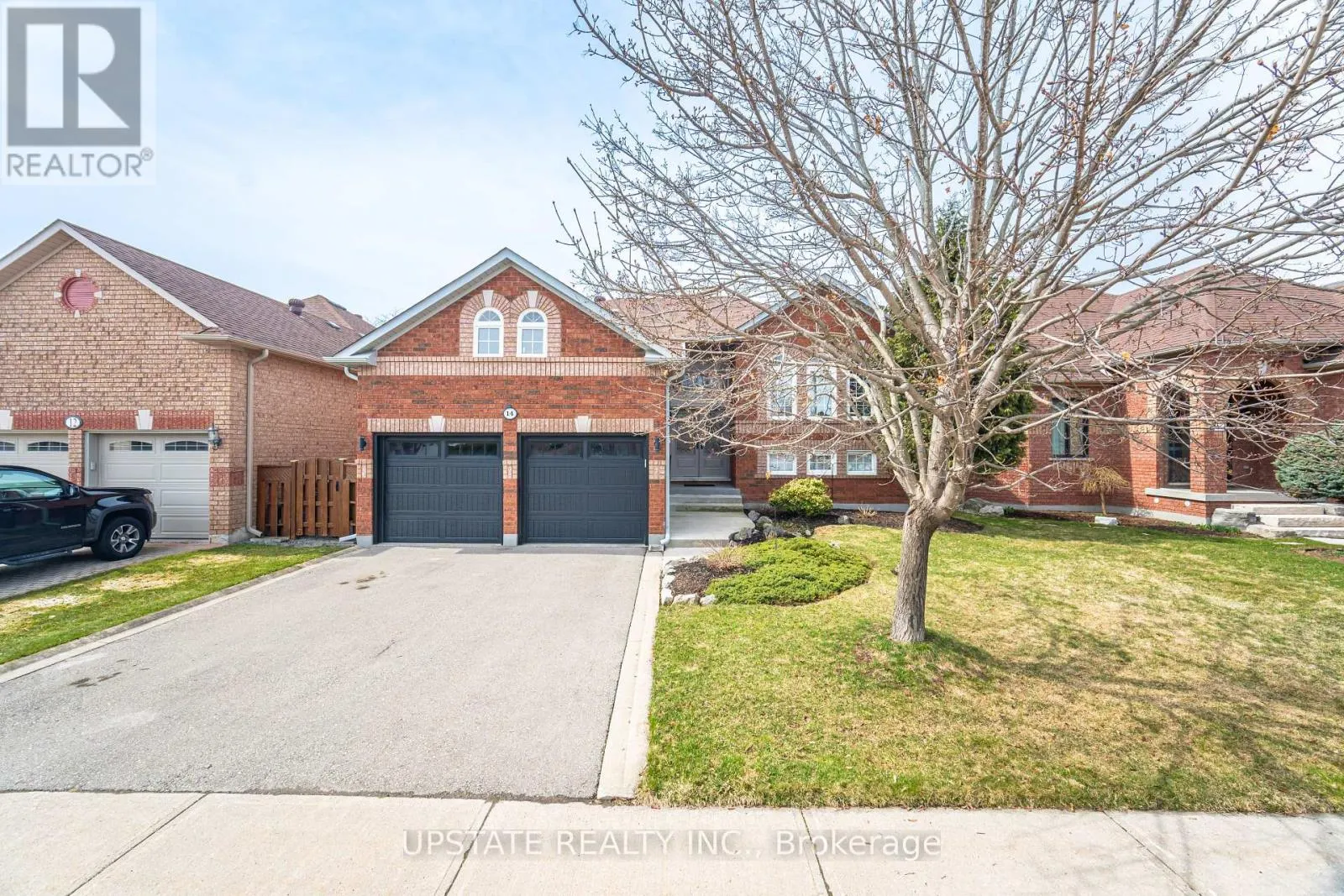 14 KIRKWOOD CRESCENT