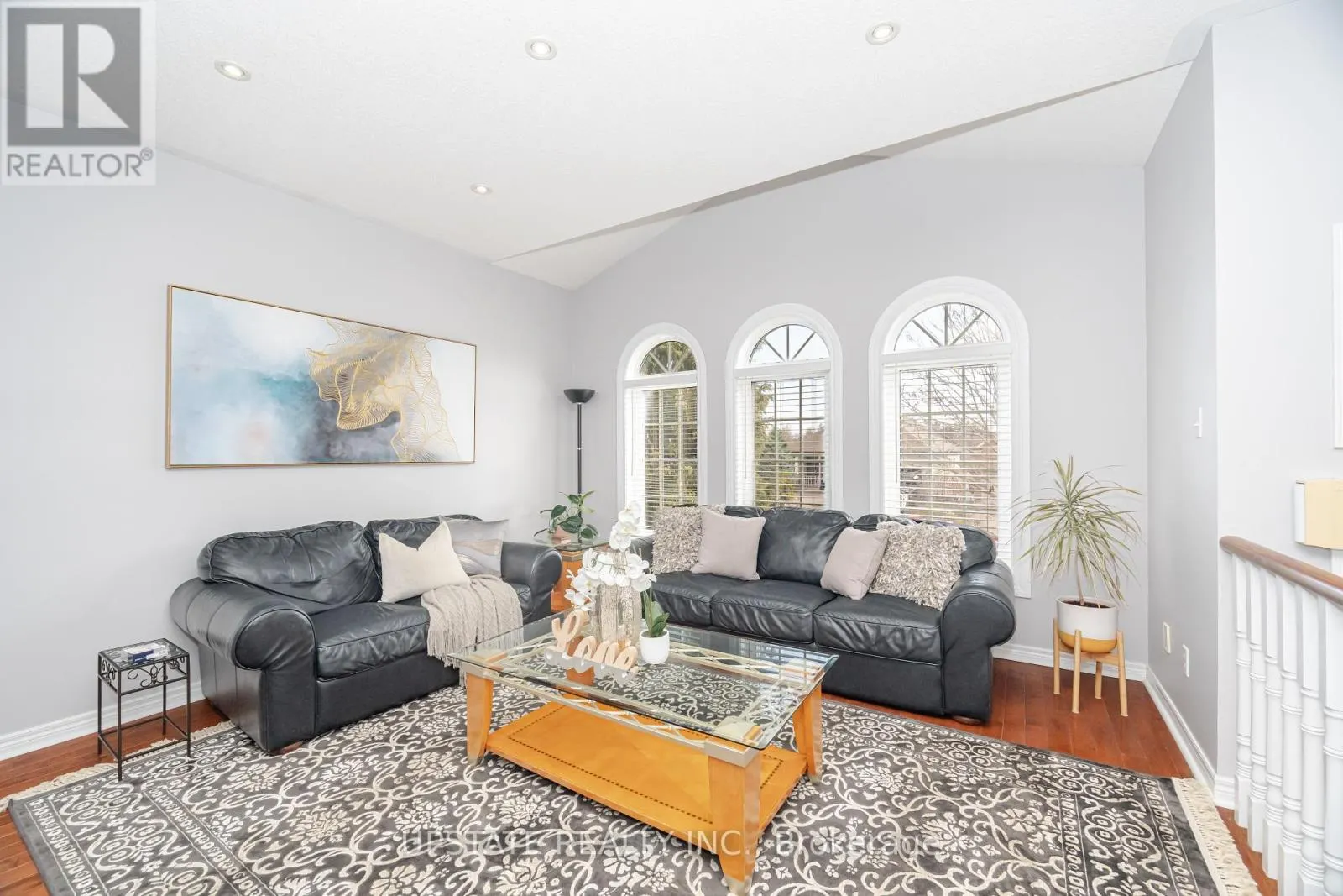 14 KIRKWOOD CRESCENT