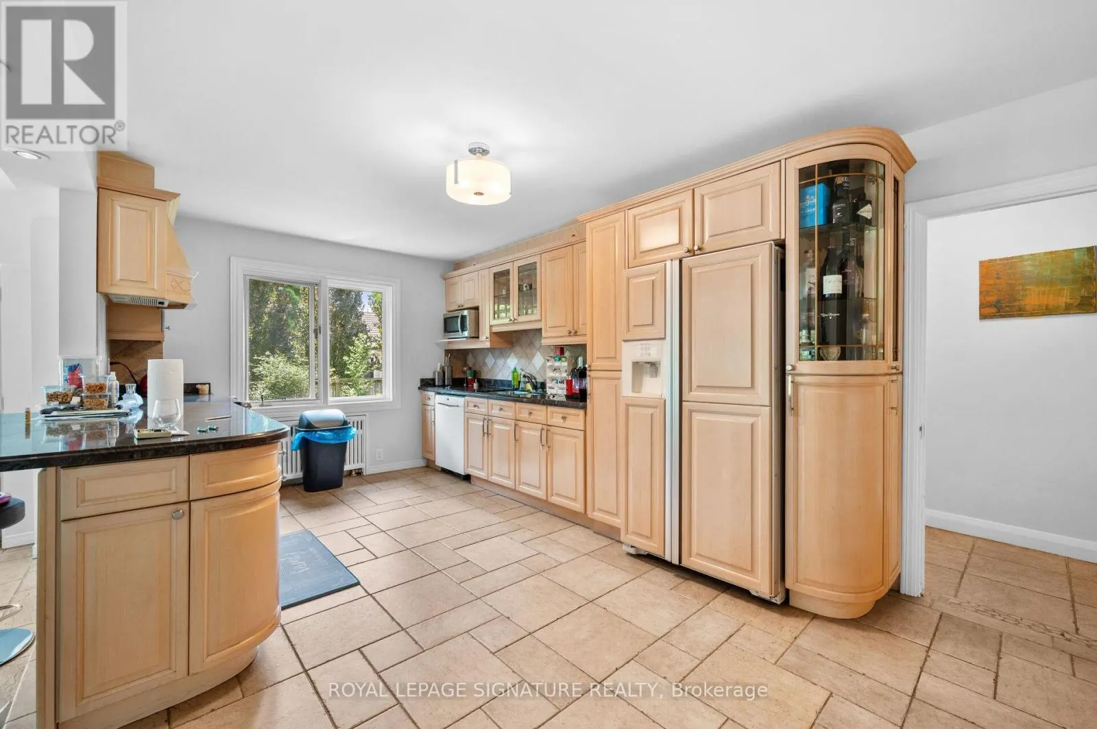 2234 GORDON DRIVE