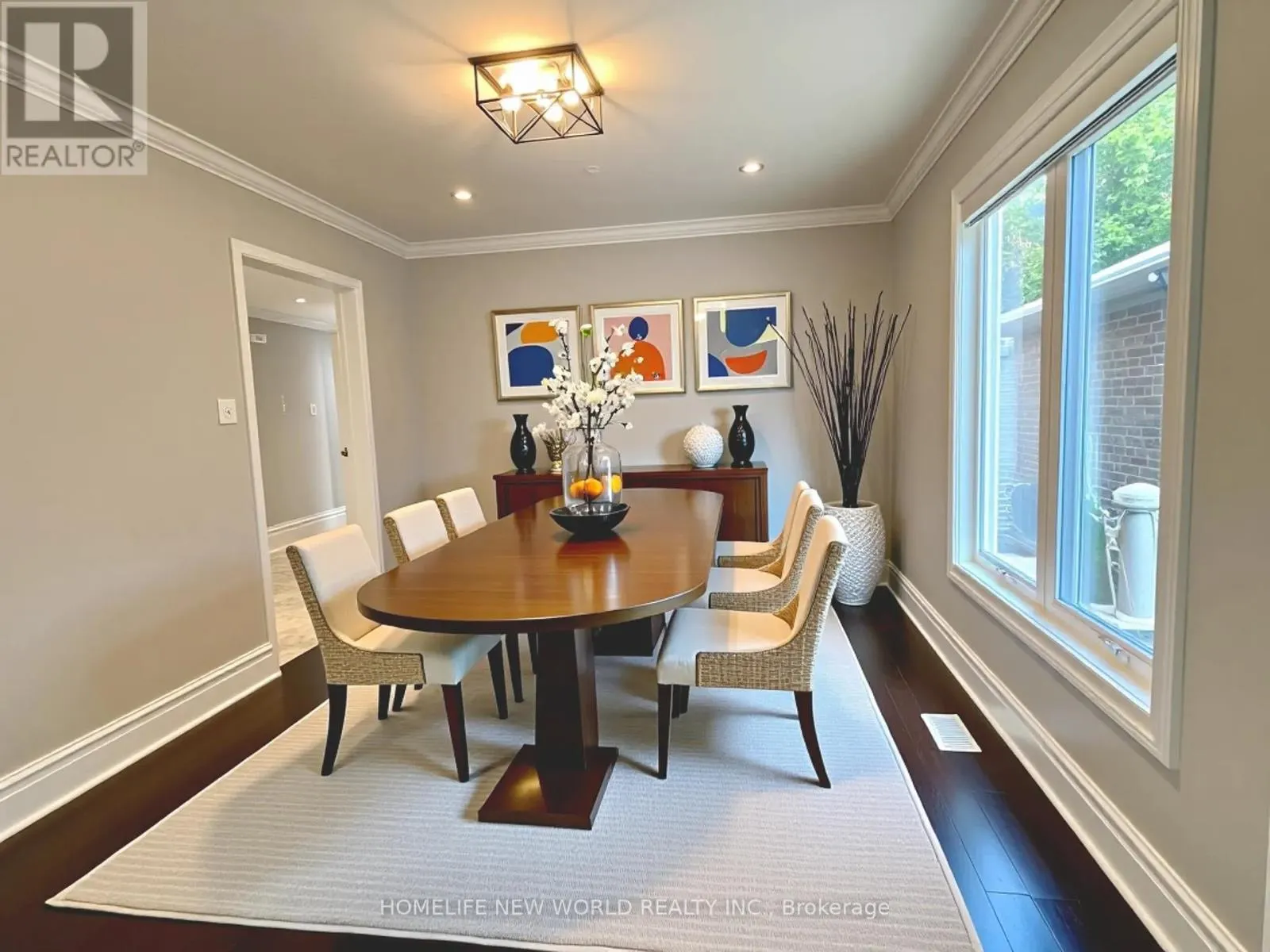 3957 RENFREW CRESCENT