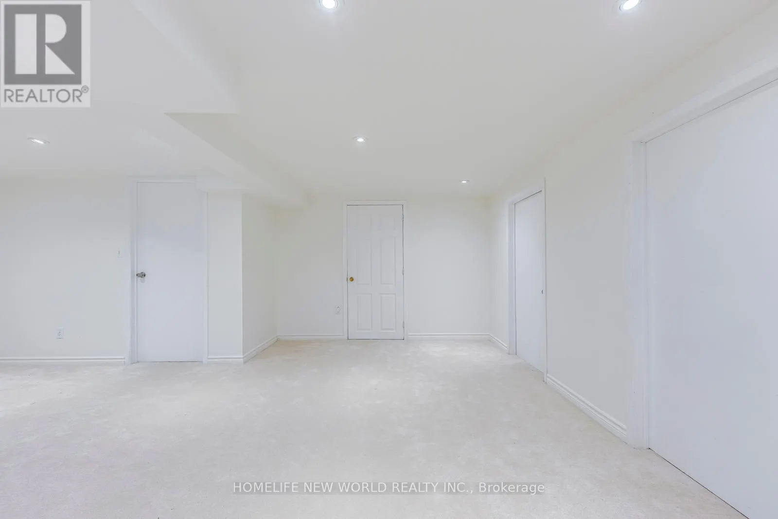 3957 RENFREW CRESCENT