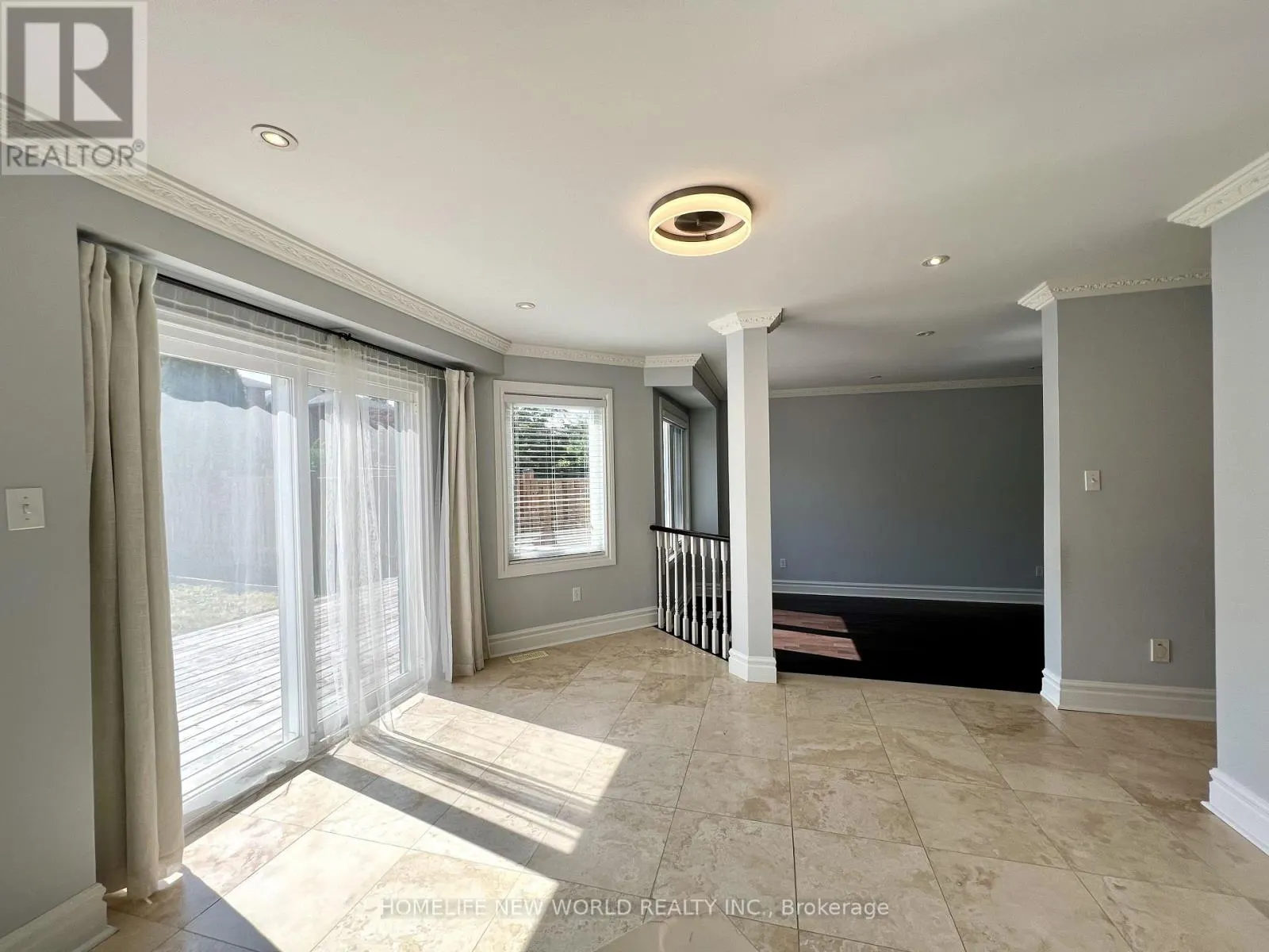 3957 RENFREW CRESCENT
