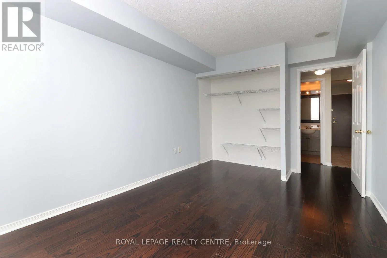 1604 - 15 MICHAEL POWER PLACE