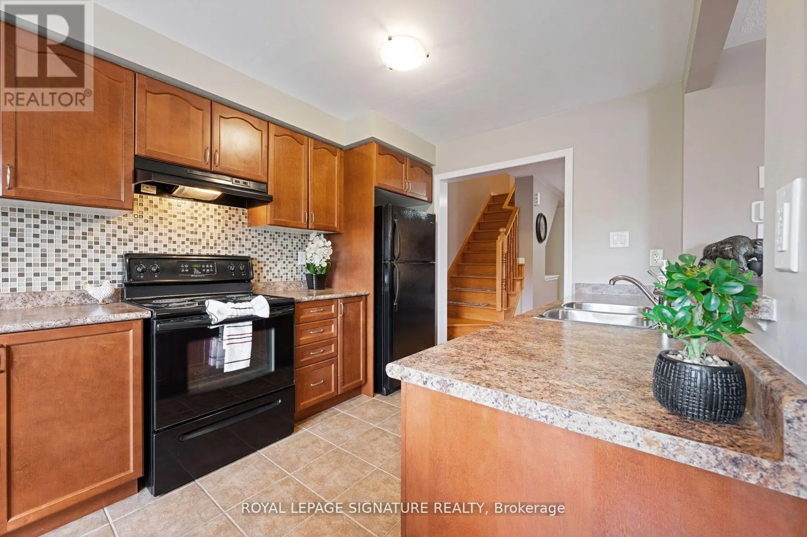 798 SHORTREED CRESCENT