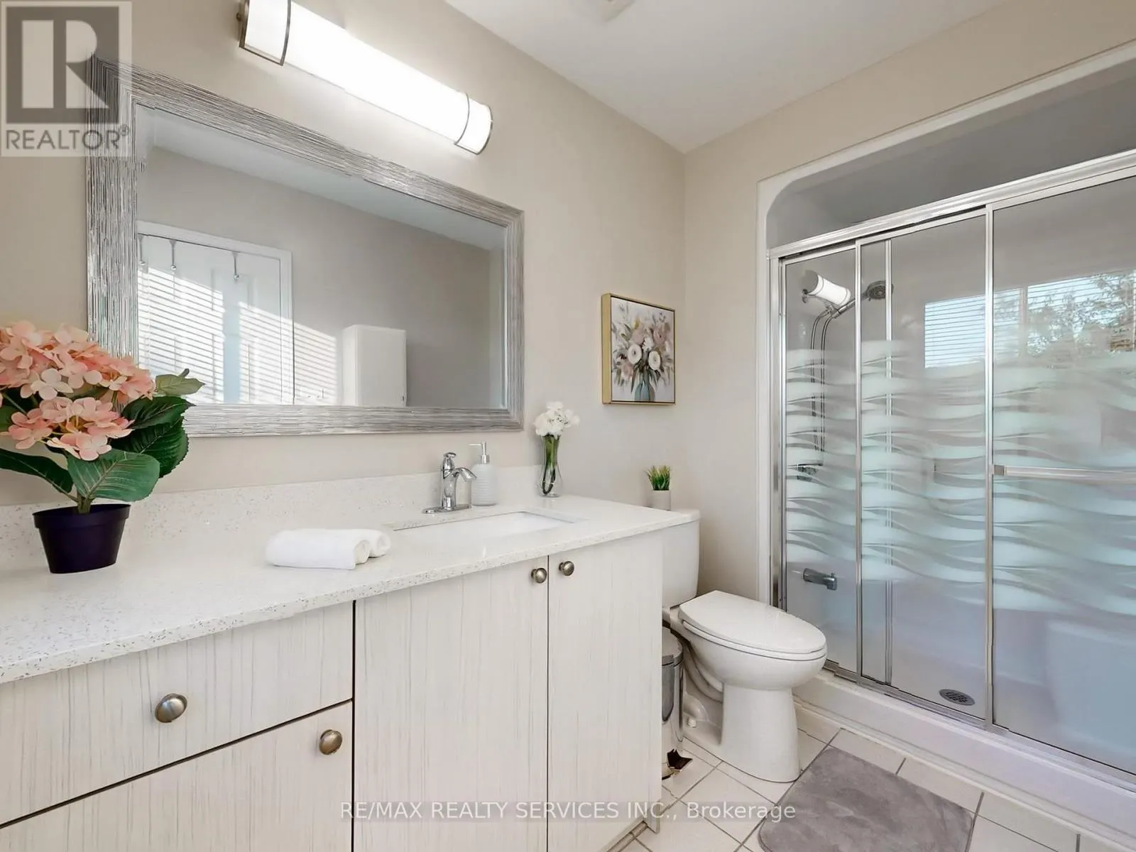 96 - 5230 GLEN ERIN DRIVE
